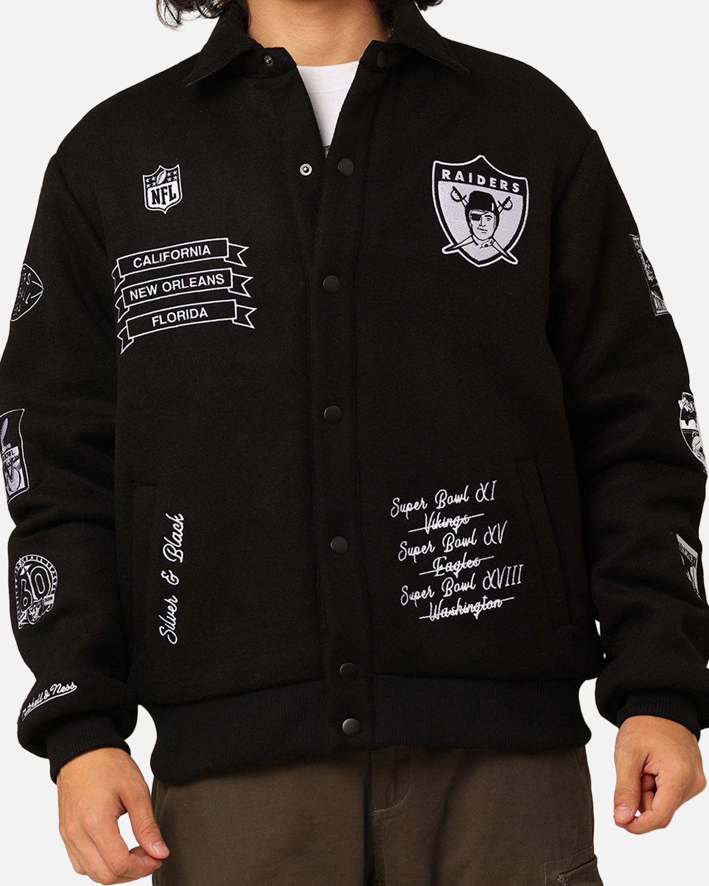 Mitchell & Ness Las Vegas Raiders Super Bowl Champs Jacket