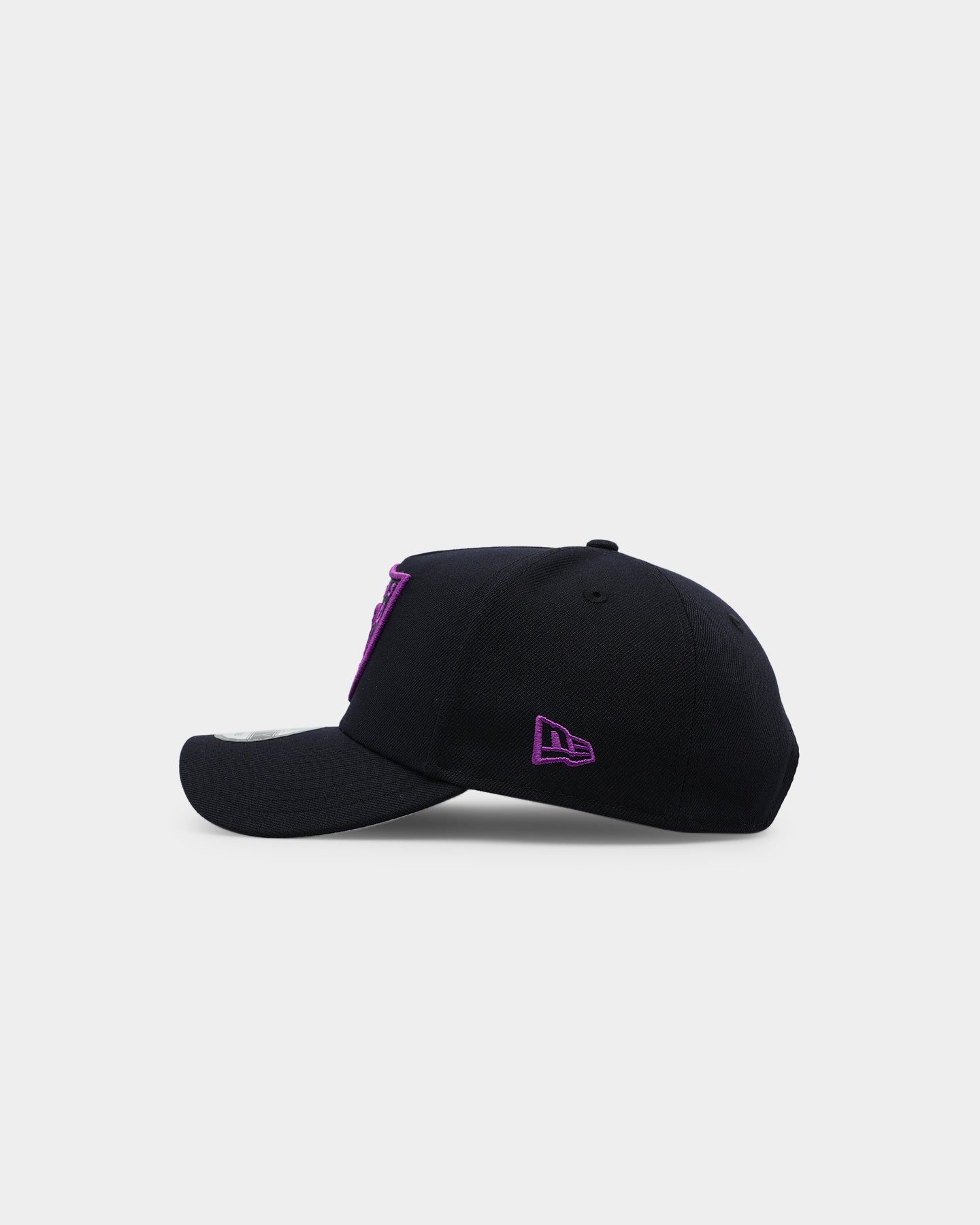 New Era Las Vegas Raiders 'Acai' 9FORTY A-Frame Snapback Navy/Magenta sold by Culture Kings product image thumbnail 4