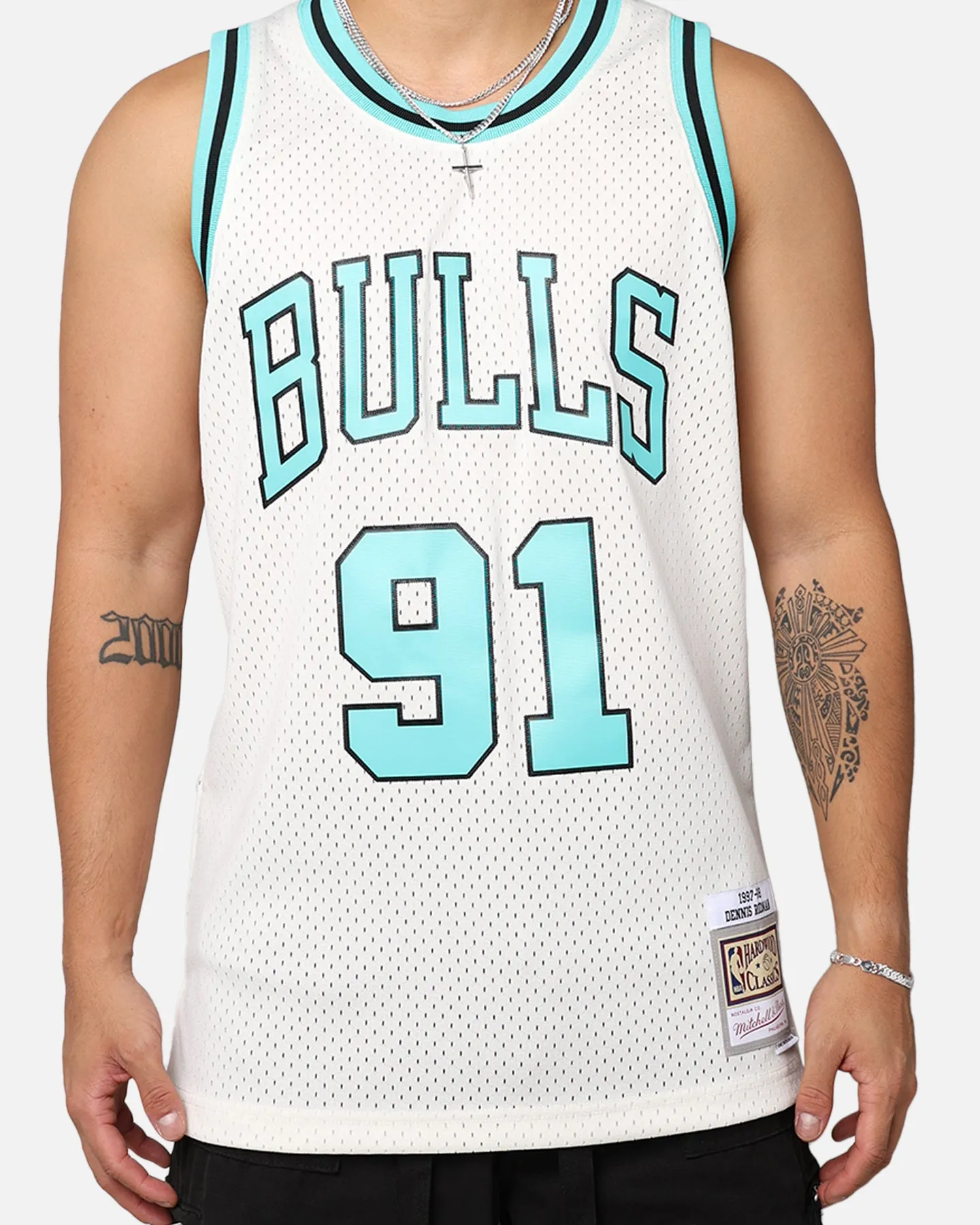Mitchell & Ness Chicago Bulls Dennis Rodman '97-98 Swingman Jersey Black/Ice Blue sold by Culture Kings product image thumbnail 4