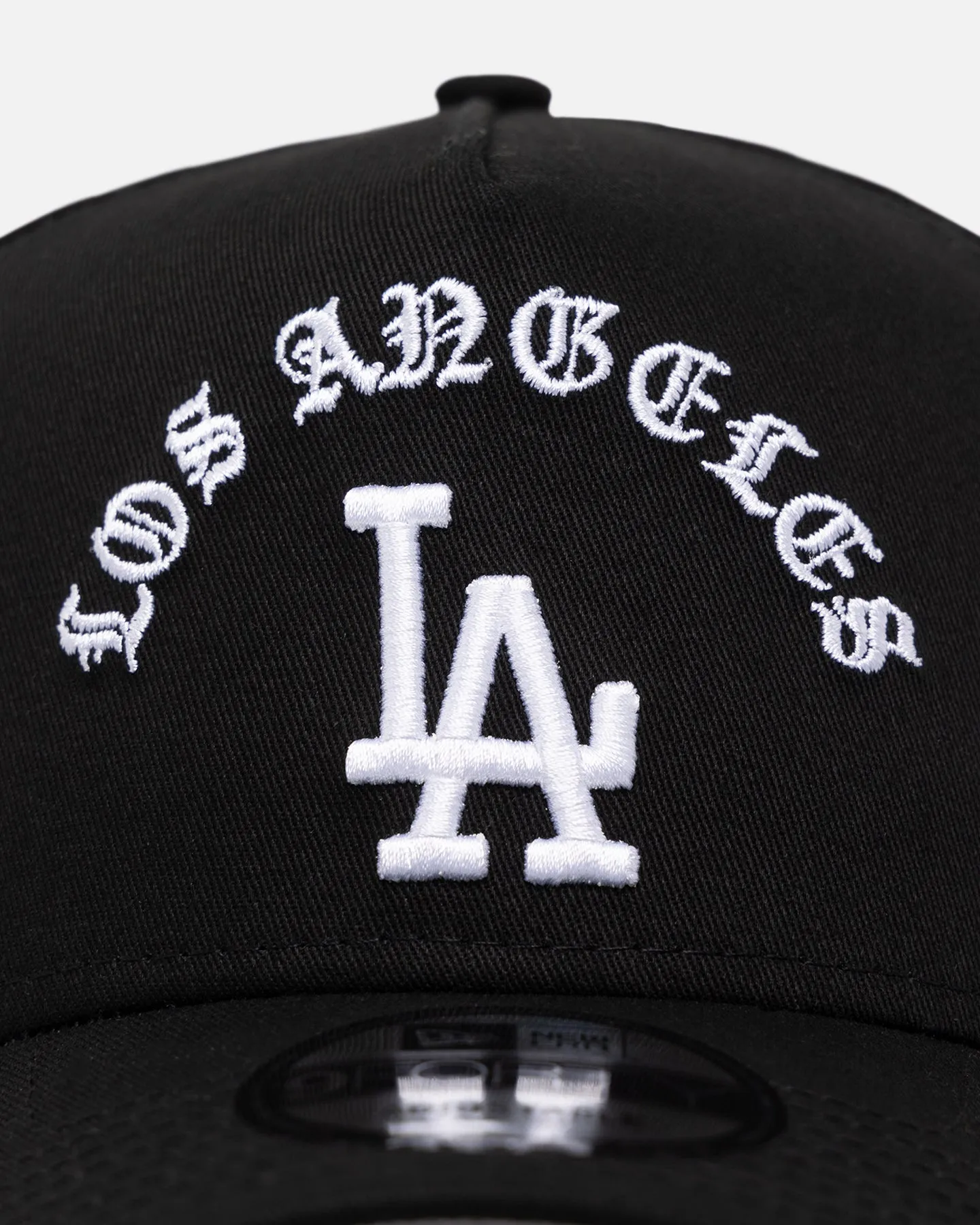 New Era Los Angeles Dodgers 'Gothic Arch' 9FORTY A-Frame Snapback Black/White sold by Culture Kings product image thumbnail 5