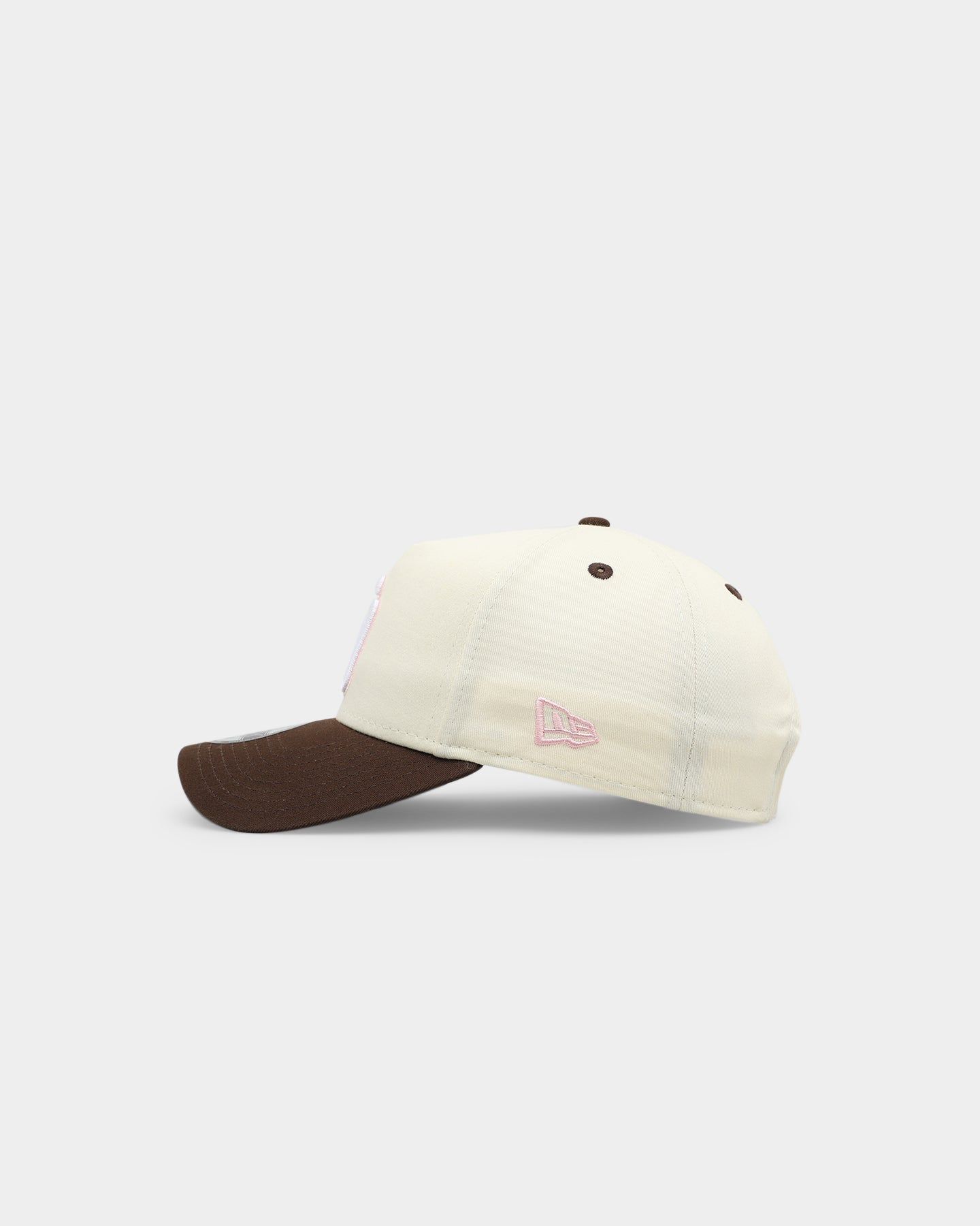 New Era San Padres 'Neapolitan Ice Cream' 9FORTY A-Frame Snapback Chrome White sold by Culture Kings product image thumbnail 4