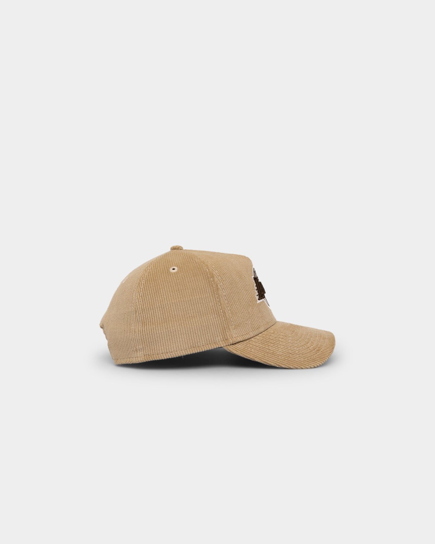 New Era Los Angeles Lakers 'Brown Camel Corduroy' 9FORTY A-Frame Snapback Camel sold by Culture Kings product image thumbnail 3
