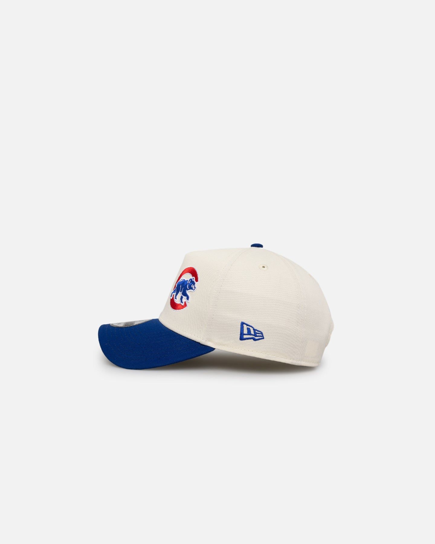 New Era Chicago Cubs 'Tall Text' 9FORTY A-Frame Snapback Chrome White/OTC sold by Culture Kings product image thumbnail 4