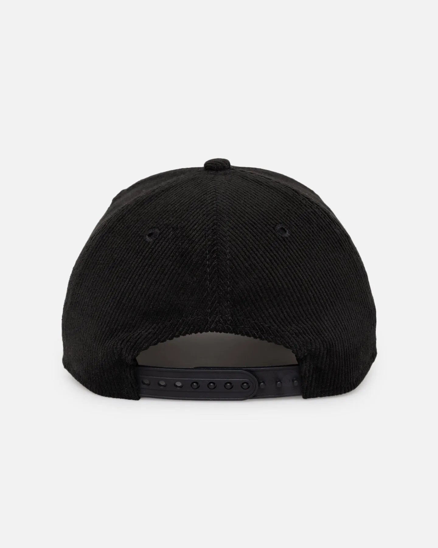 New Era Chicago Bulls 'Corduroy Roses' Golfer Pre-Curved Snapback Black Corduroy/White sold by Culture Kings product image thumbnail 3