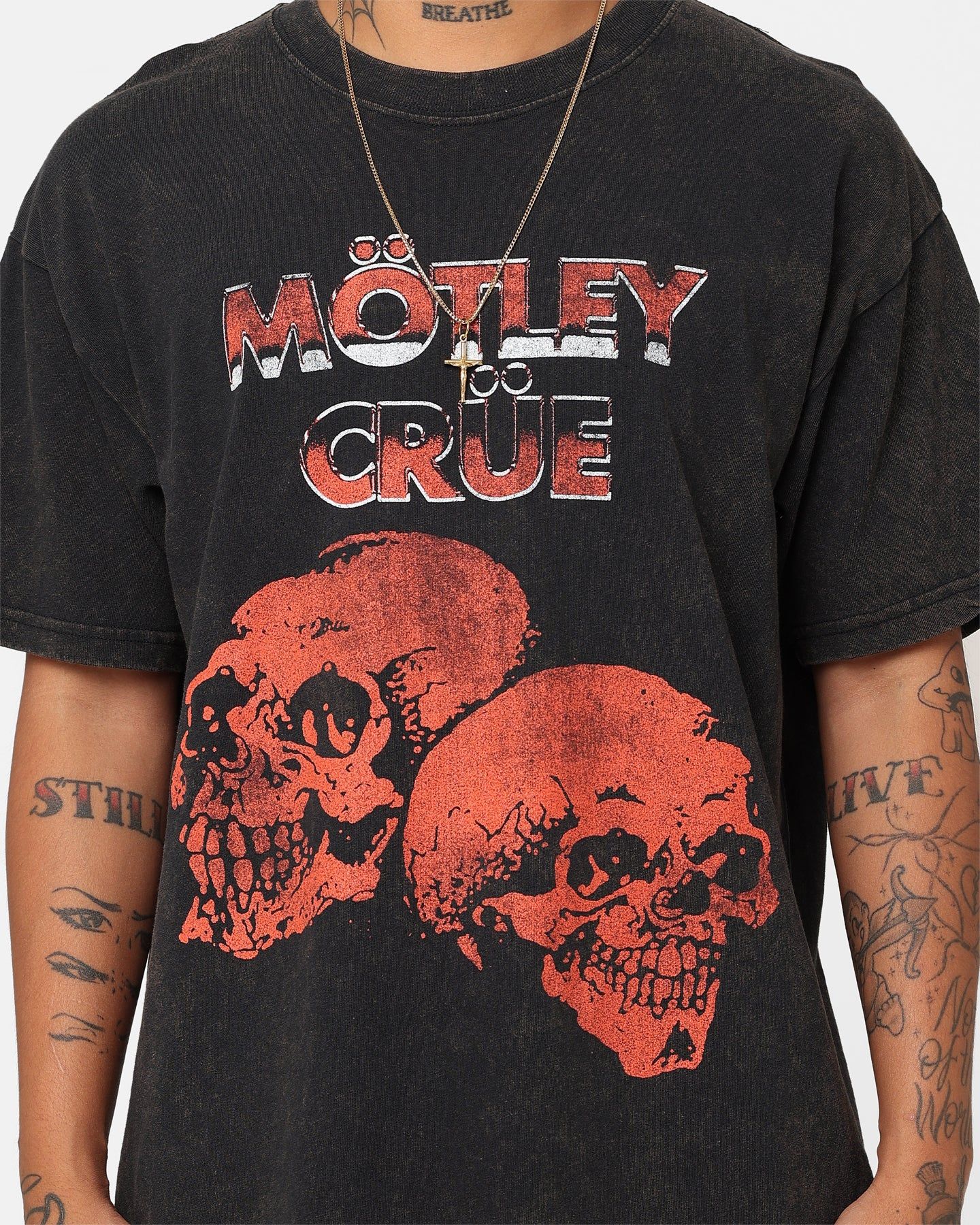 Motley Crue Red Skulls T-Shirt Black Wash sold by Culture Kings product image thumbnail 3