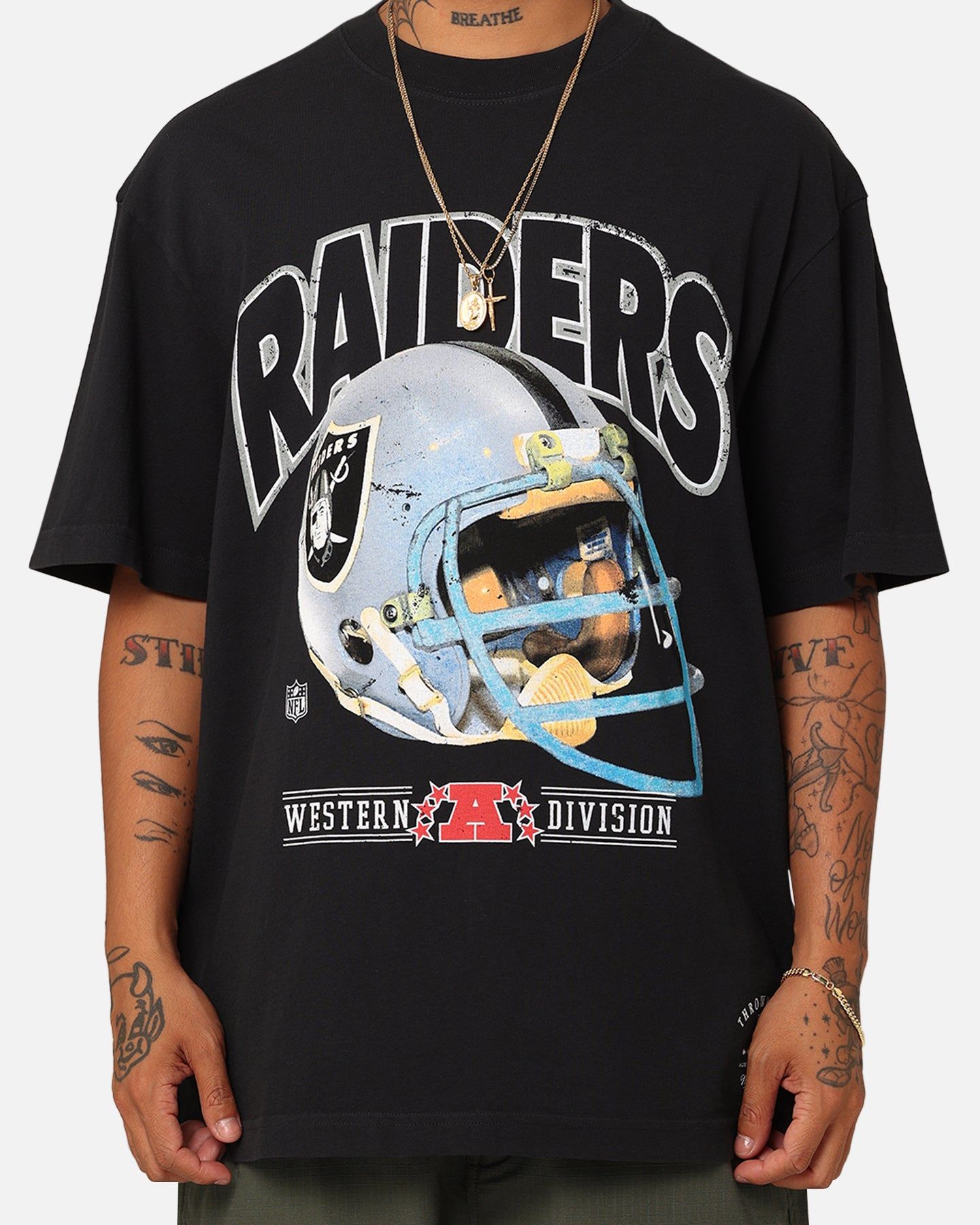 Mitchell & Ness Las Vegas Raiders Vintage Helmet T-Shirt Faded Black sold by Culture Kings product image thumbnail 3