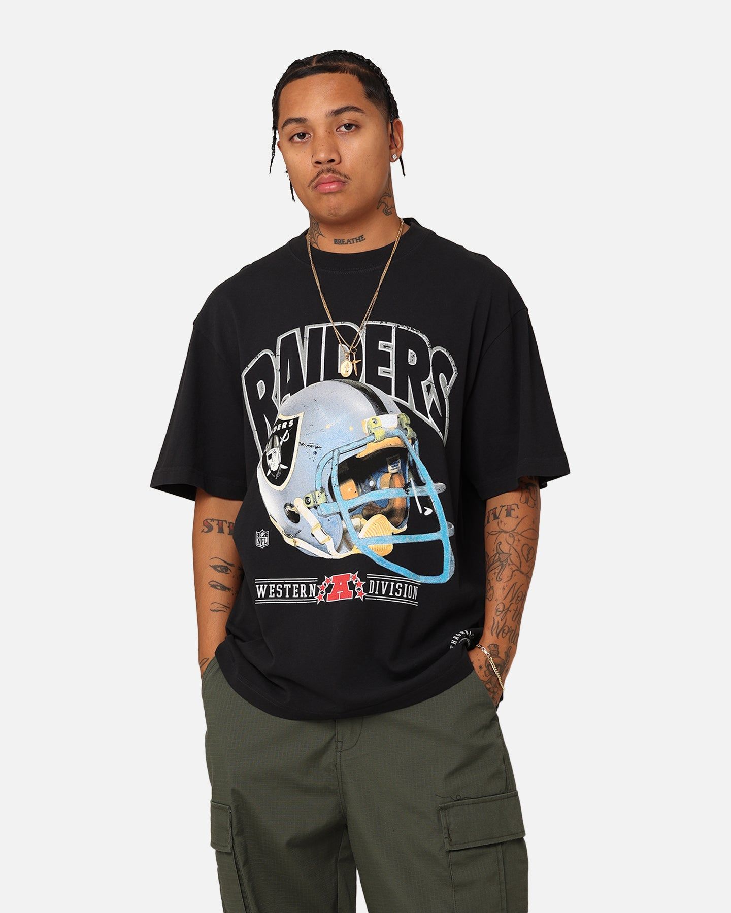 Mitchell & Ness Las Vegas Raiders Vintage Helmet T-Shirt Faded Black sold by Culture Kings