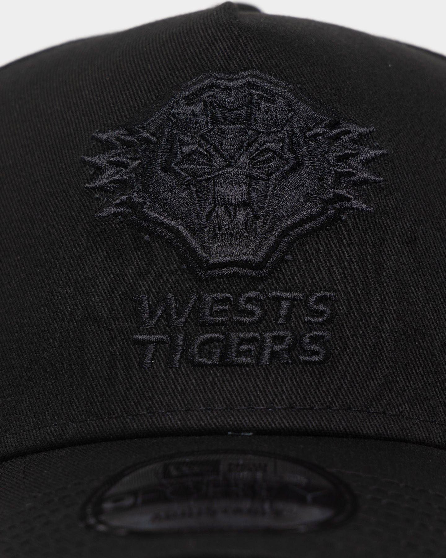 New Era Wests Tigers 'Black On Black' 9FORTY A-Frame Snapback Black sold by Culture Kings product image thumbnail 5