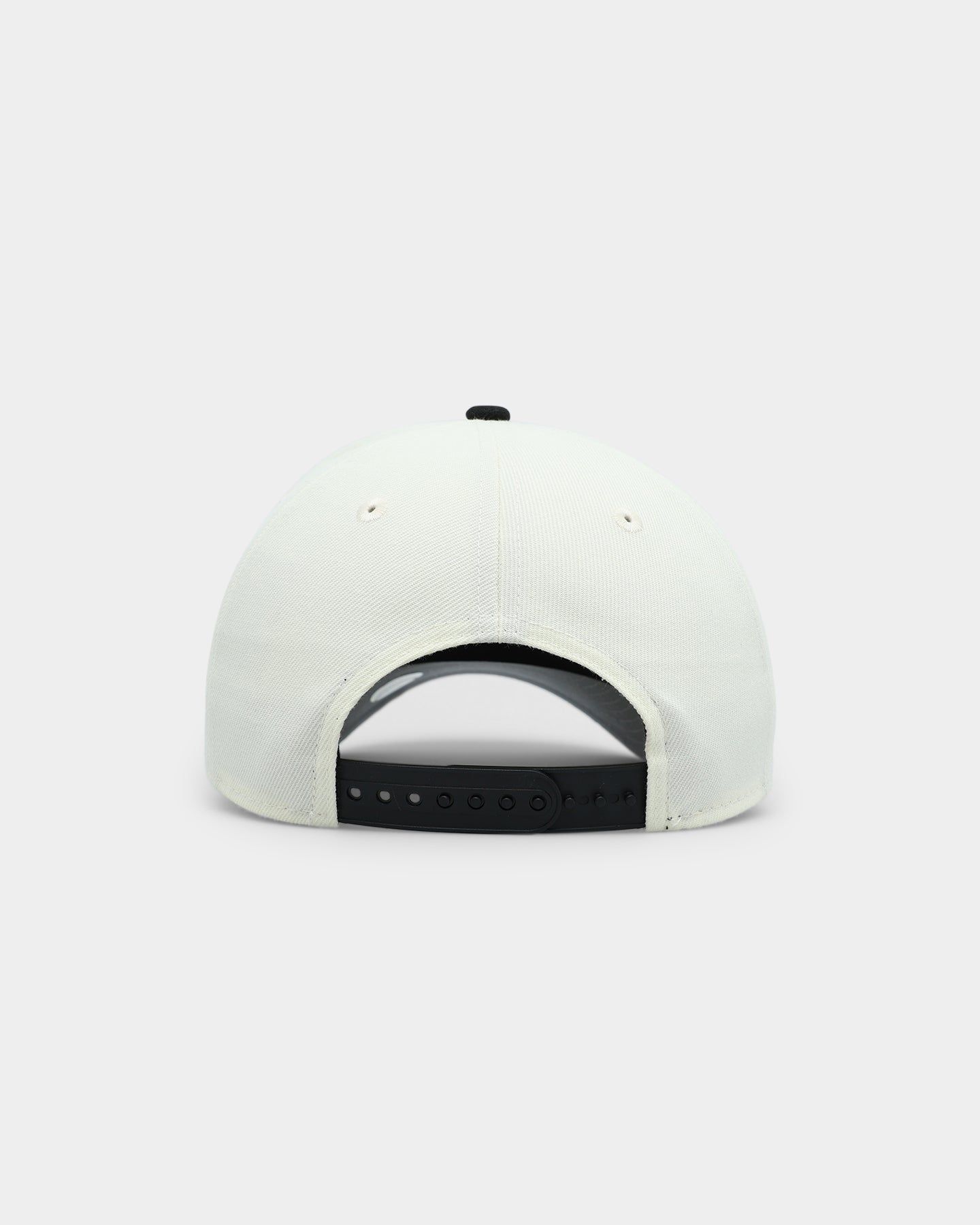 New Era Houston Astros 'White Gold' 9FORTY A-Frame Snapback Chrome/Black sold by Culture Kings product image thumbnail 2