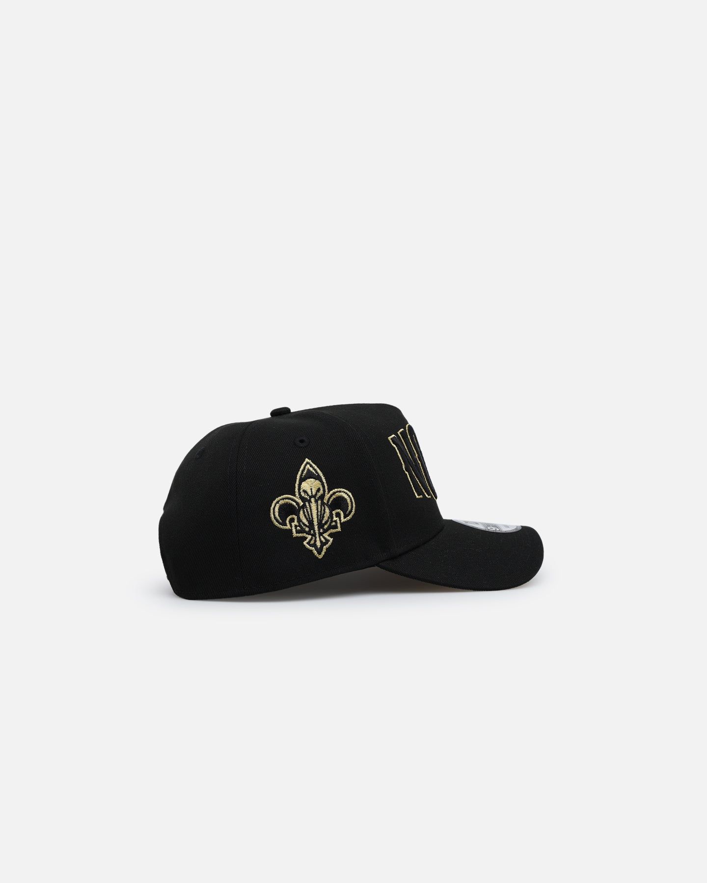 New Era New Orleans Pelicans 'NBA Gold Links' 9FORTY A-Frame Snapback Black/Gold sold by Culture Kings product image thumbnail 3