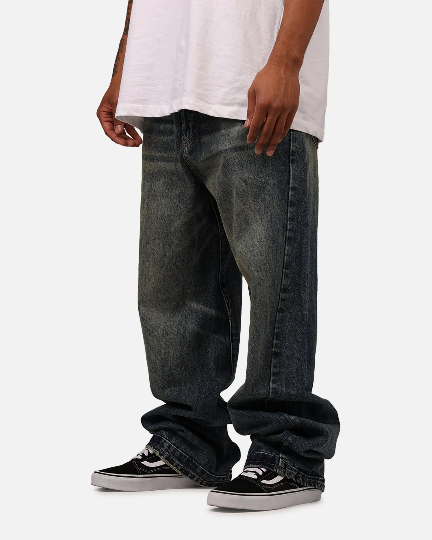 MNML Ultra Baggy Washed Up Denim Jeans Blue sold by Culture Kings product image thumbnail 4