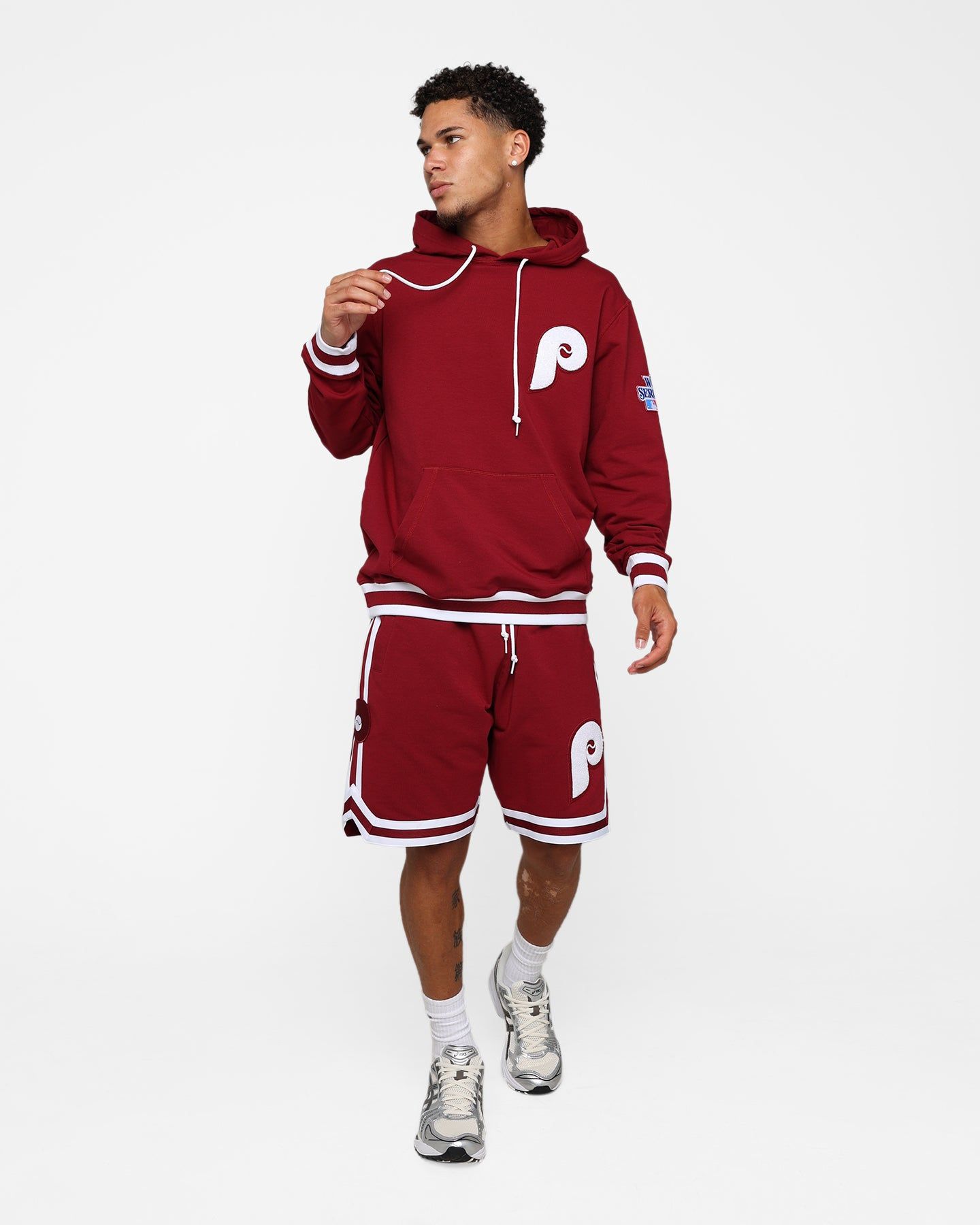 New Era Philadelphia Phillies Logo Select Hoodie Red sold by Culture Kings product image thumbnail 3