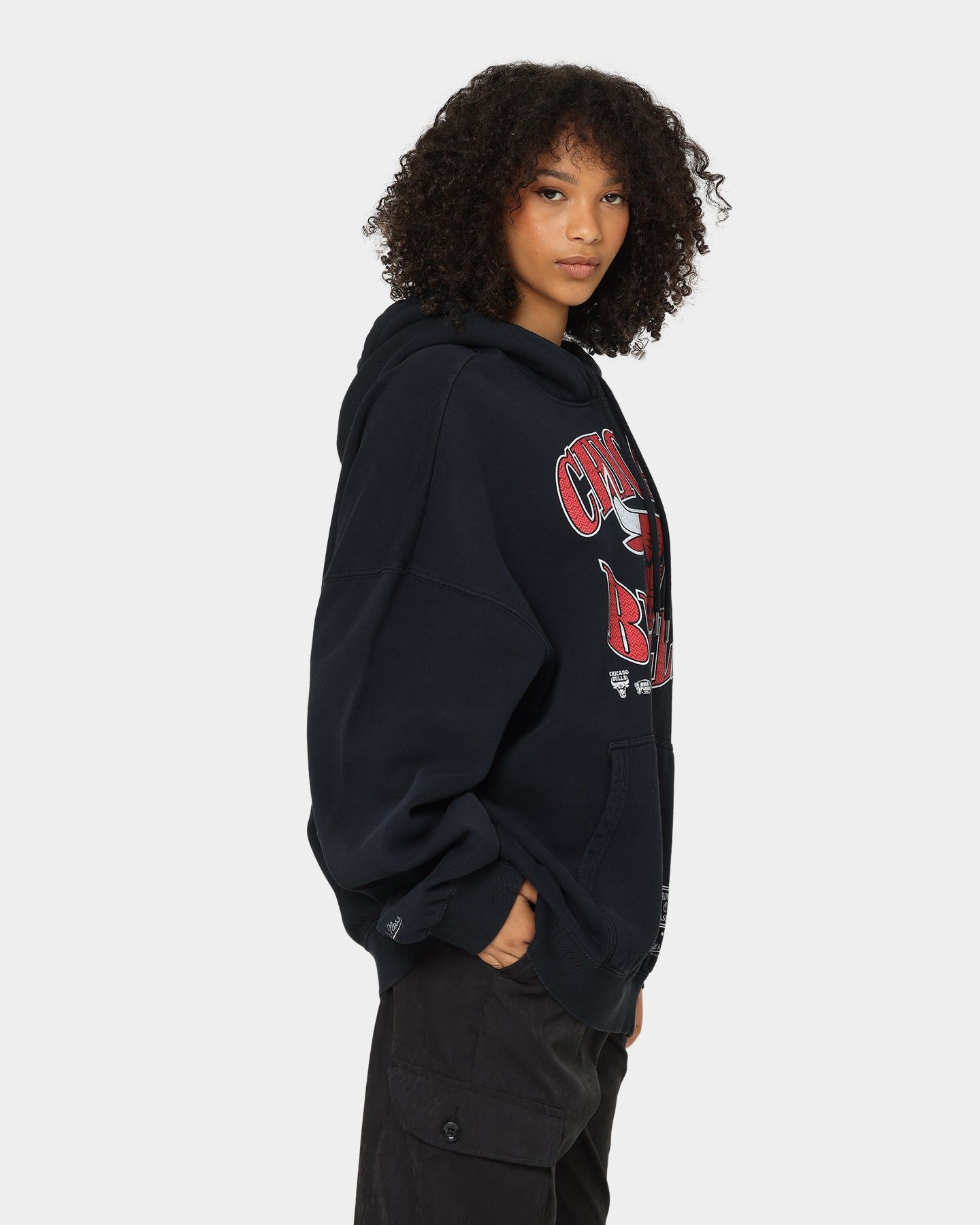 Mitchell & Ness Chicago Bulls Point Guard Hoodie Faded Black sold by Culture Kings product image thumbnail 5