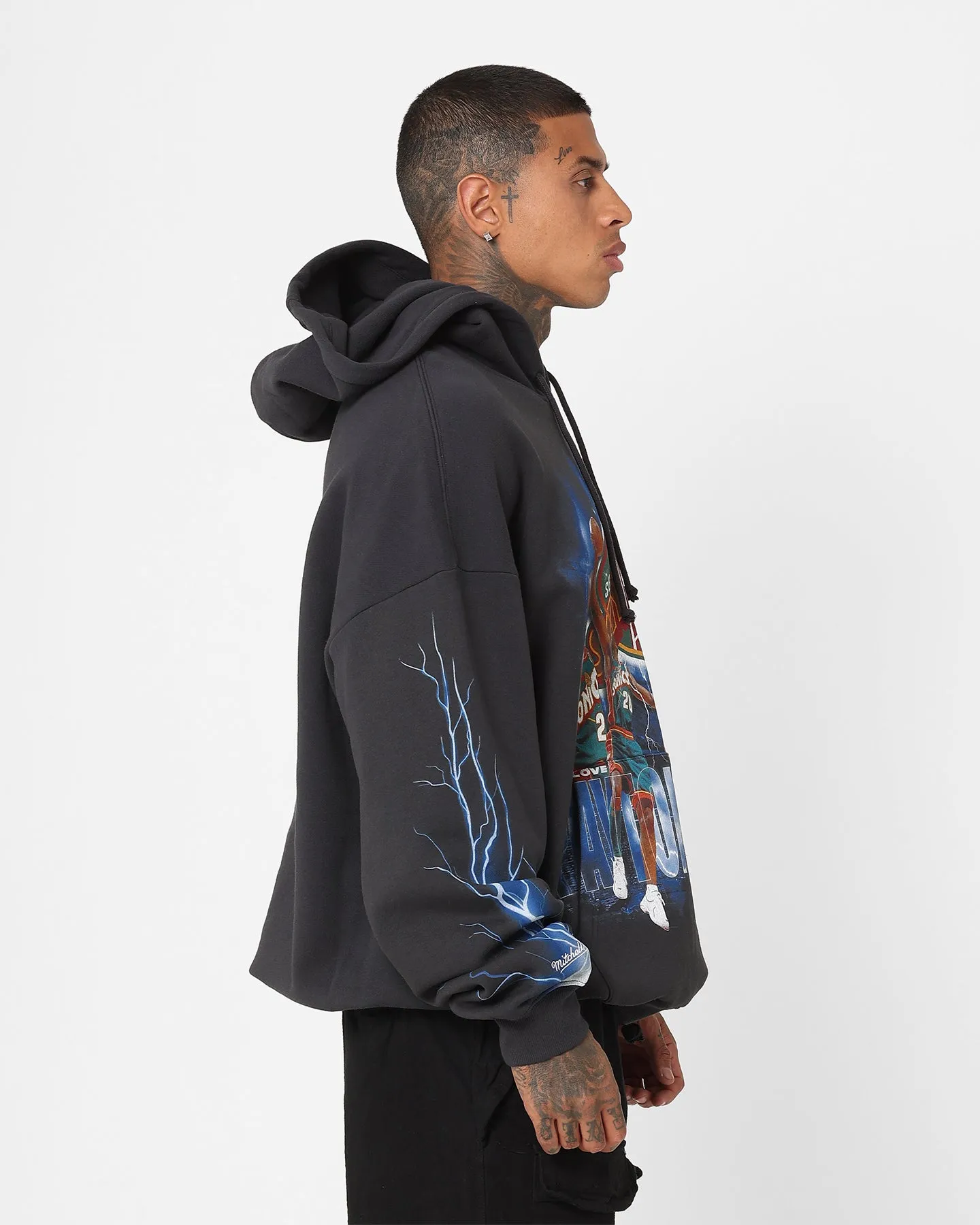 Mitchell & Ness Seattle Supersonics Gary Payton and Shawn Kemp Strike Hoodie Faded Black sold by Culture Kings product image thumbnail 5
