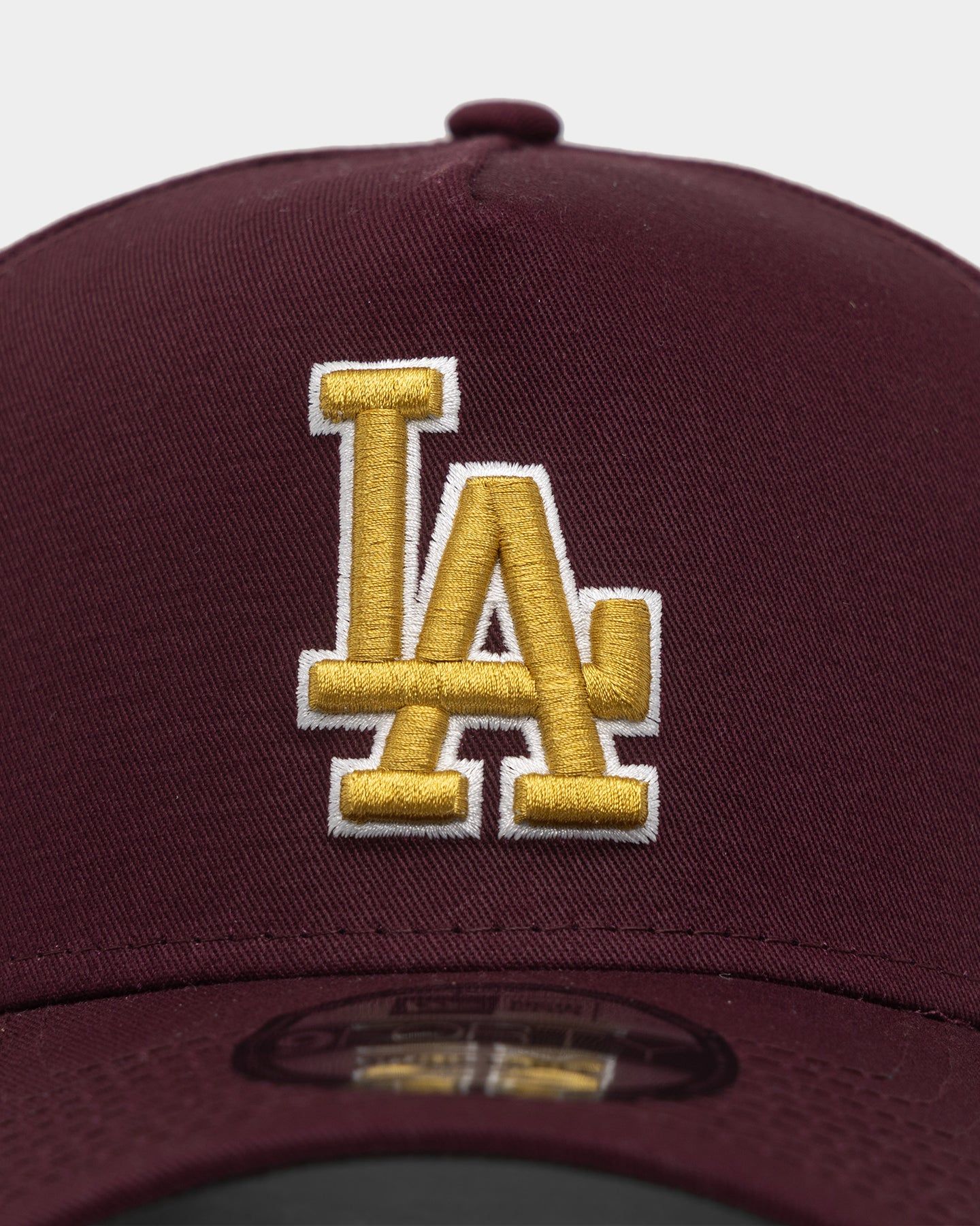 New Era Los Angeles Dodgers 'Golden Port' 9FORTY A-Frame Snapback Dark Purple sold by Culture Kings product image thumbnail 5