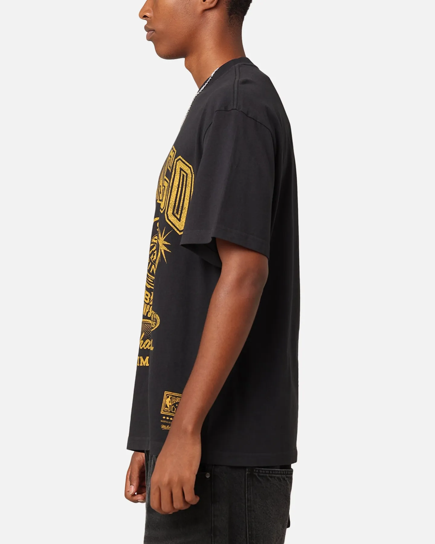 Mitchell & Ness Chicago Bulls Rings T-Shirt Faded Black sold by Culture Kings product image thumbnail 5