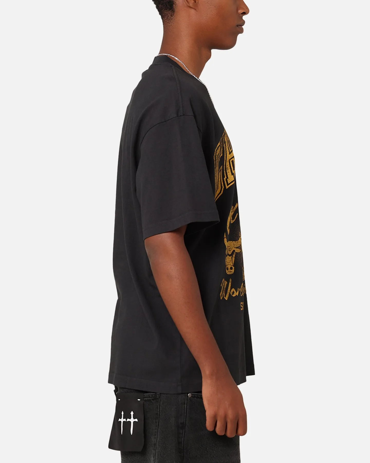 Mitchell & Ness Chicago Bulls Rings T-Shirt Faded Black sold by Culture Kings product image thumbnail 4