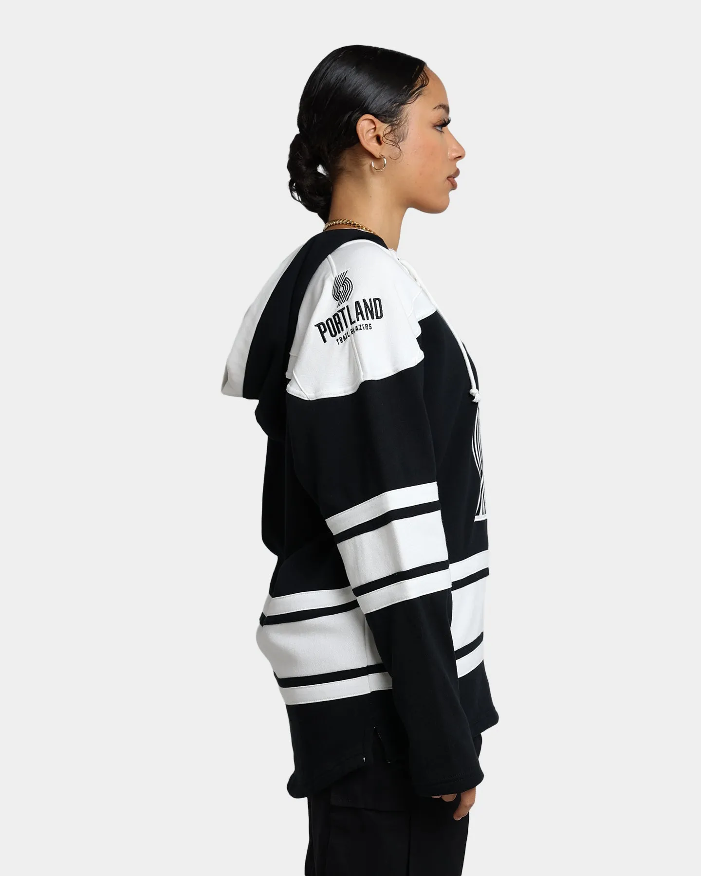 47 Brand Portland Trail Blazers Superior Lacer Hoodie Jet Black sold by Culture Kings product image thumbnail 5