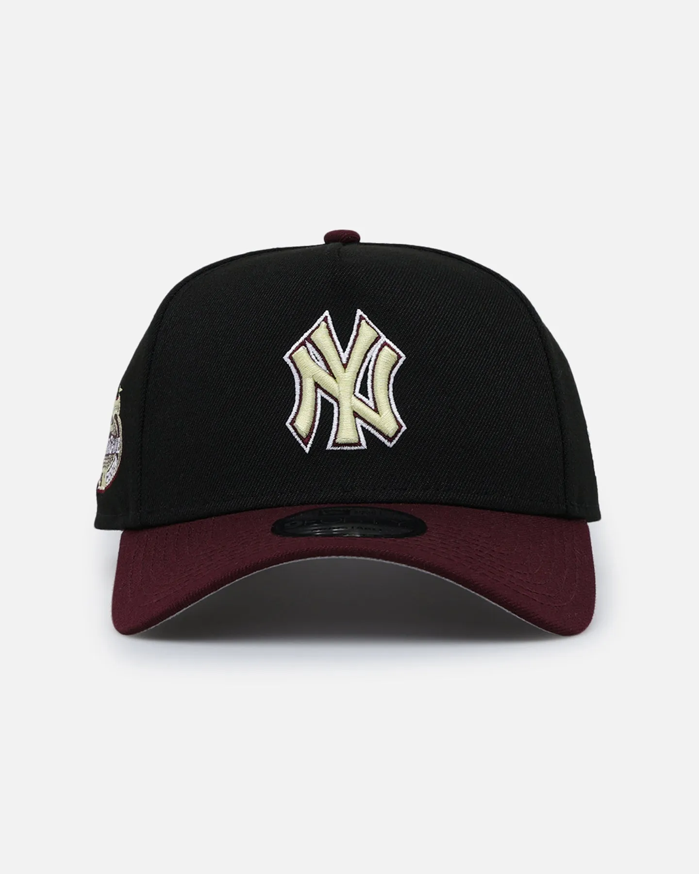 New Era New York Yankees 'Burgundy Bounceback' 9FORTY A-Frame Snapback Black/Maroon sold by Culture Kings