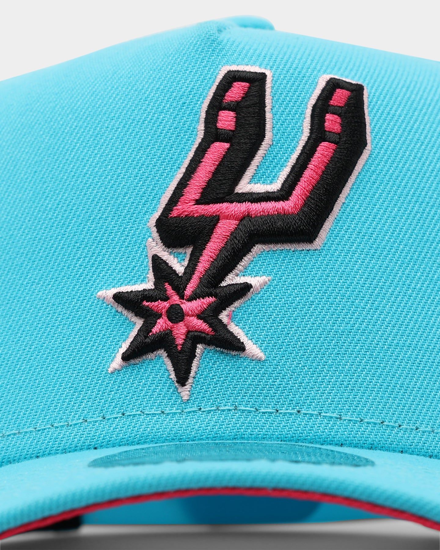 New Era San Antonio Spurs 'Neon Vice' 9FORTY A-Frame Snapback Neon Blue sold by Culture Kings product image thumbnail 5