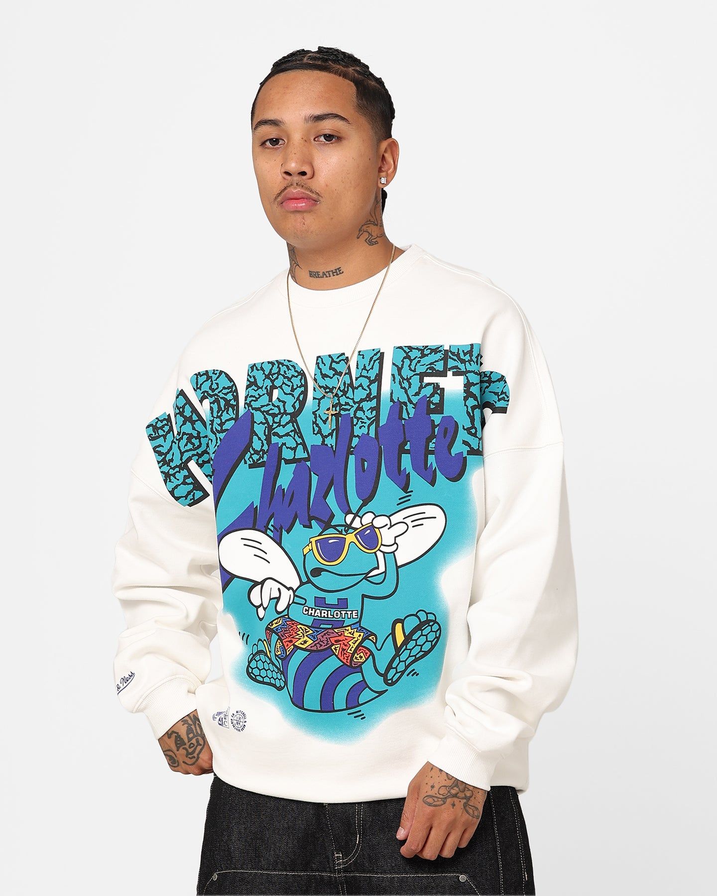 Mitchell & Ness Charlotte Hornets Suns Out Crewneck Vintage White sold by Culture Kings