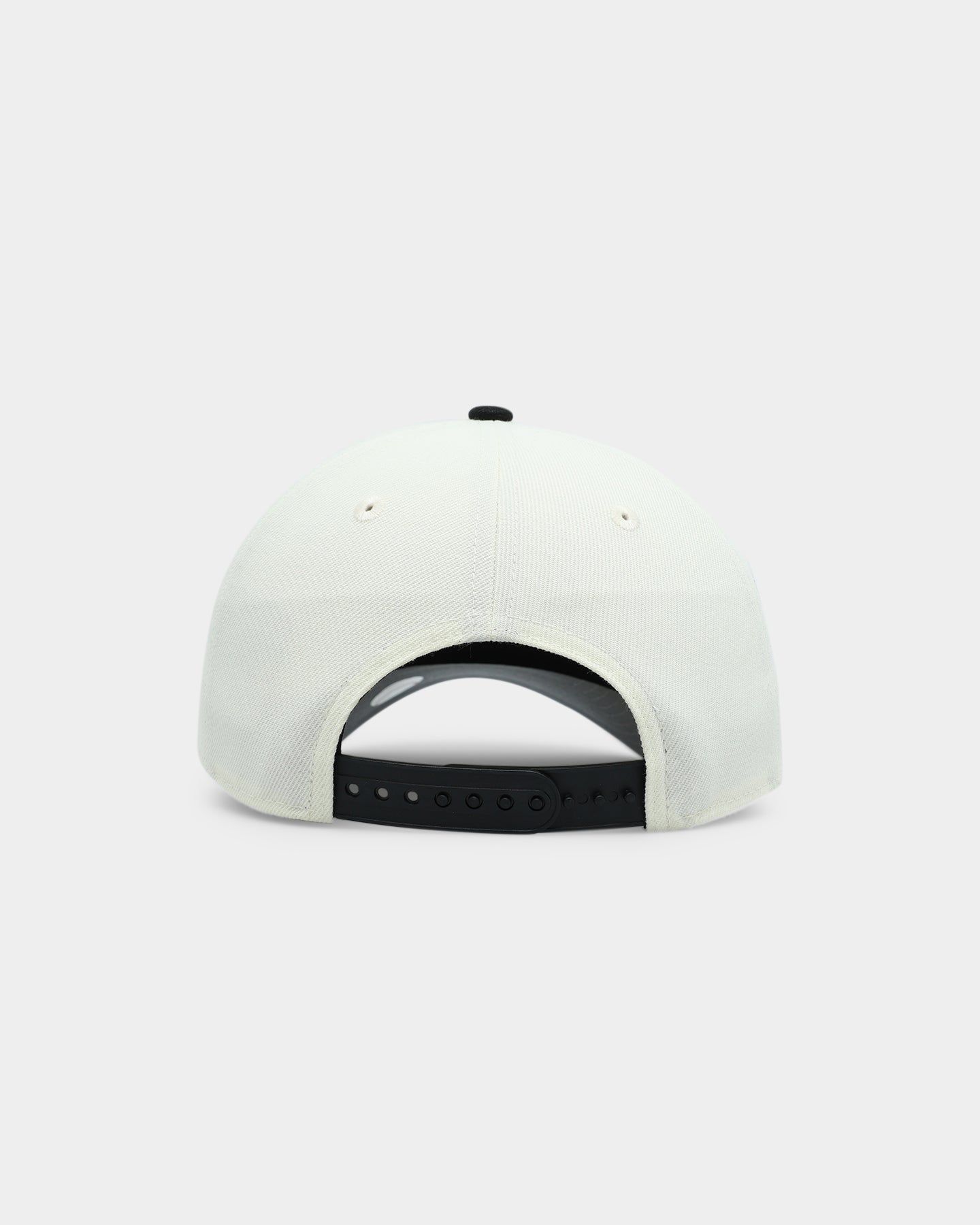 New Era Atlanta Braves 'White Gold' 9FORTY A-Frame Snapback Chrome/Black sold by Culture Kings product image thumbnail 2