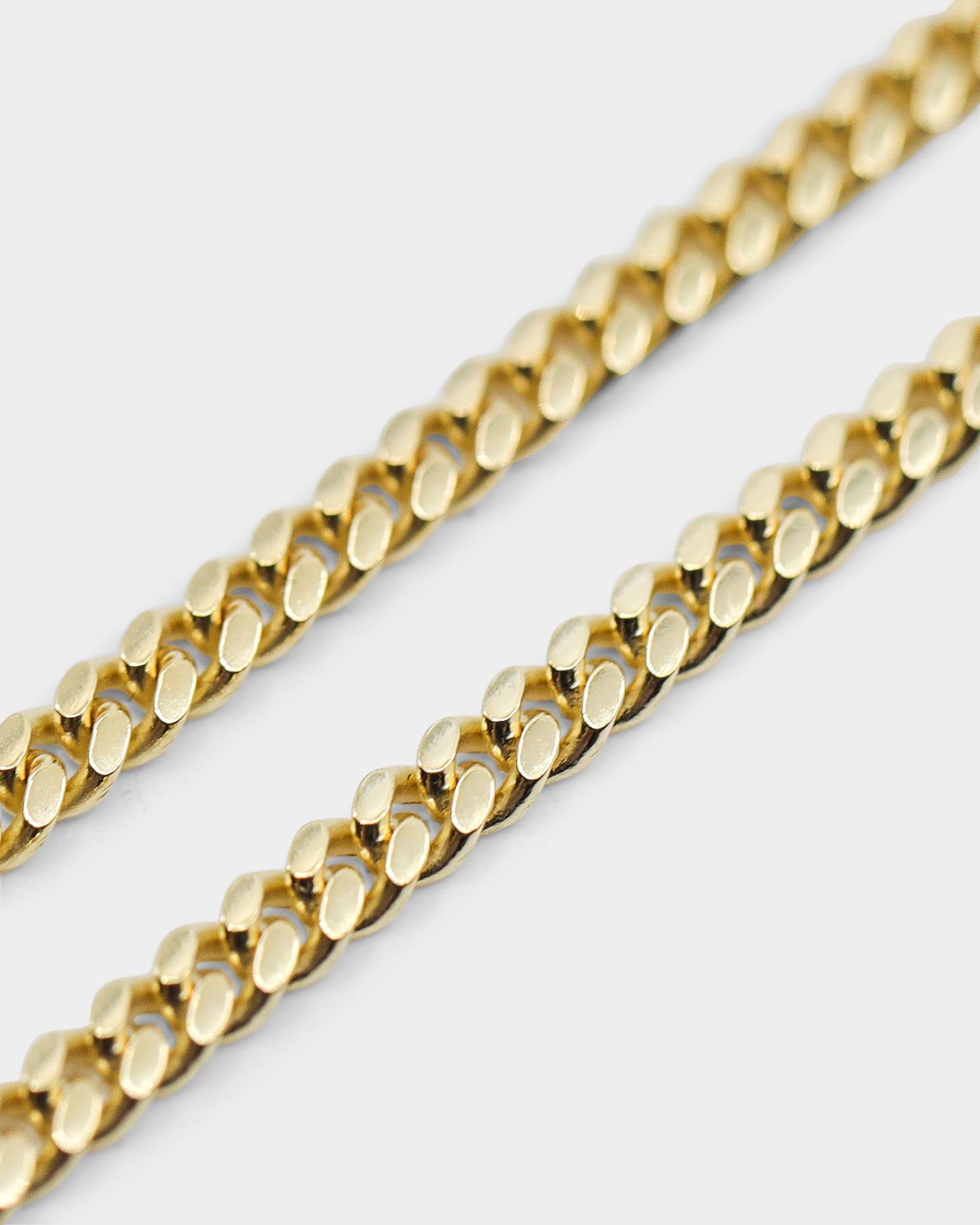 House Of Auric Cuban Link 4mm 18" Chain 18K Gold Vermeil sold by Culture Kings product image thumbnail 5