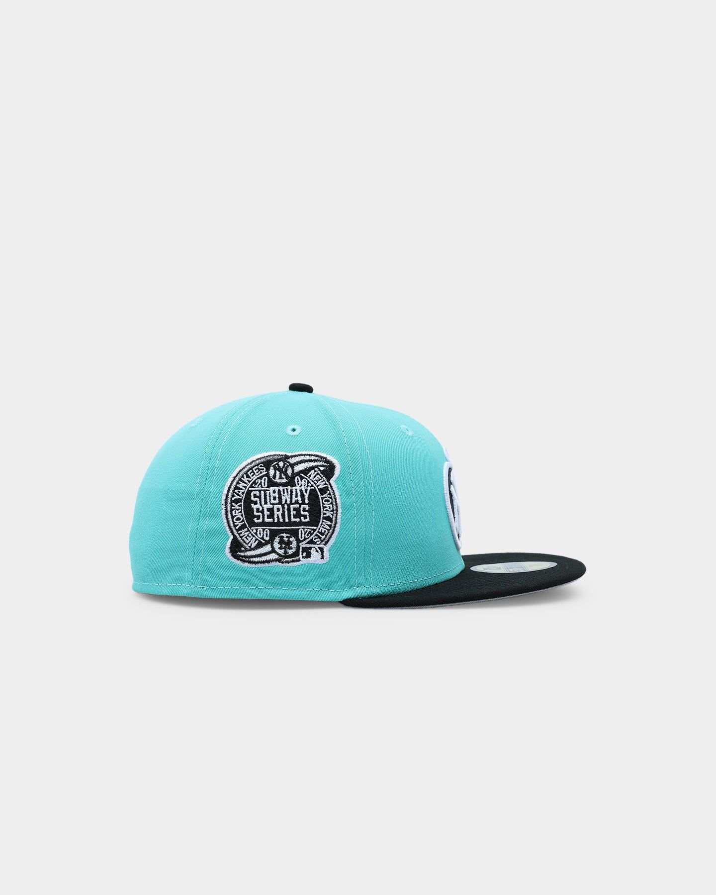 New Era New York Yankees 'Cool Mint' 2-Tone 59FIFTY Fitted Mint/Black sold by Culture Kings product image thumbnail 3