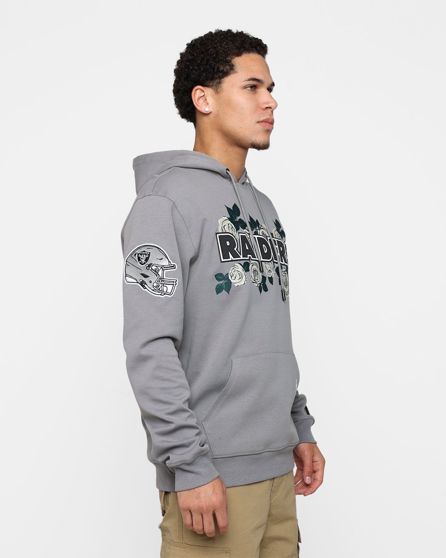 Pro Standard Las Vegas Raiders Roses Hoodie Grey sold by Culture Kings product image thumbnail 5