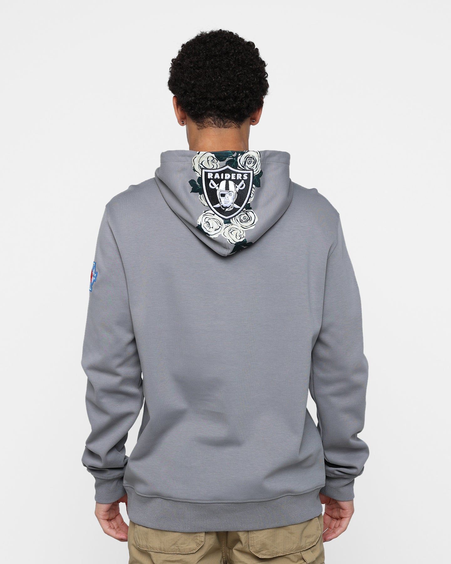 Pro Standard Las Vegas Raiders Roses Hoodie Grey sold by Culture Kings product image thumbnail 4