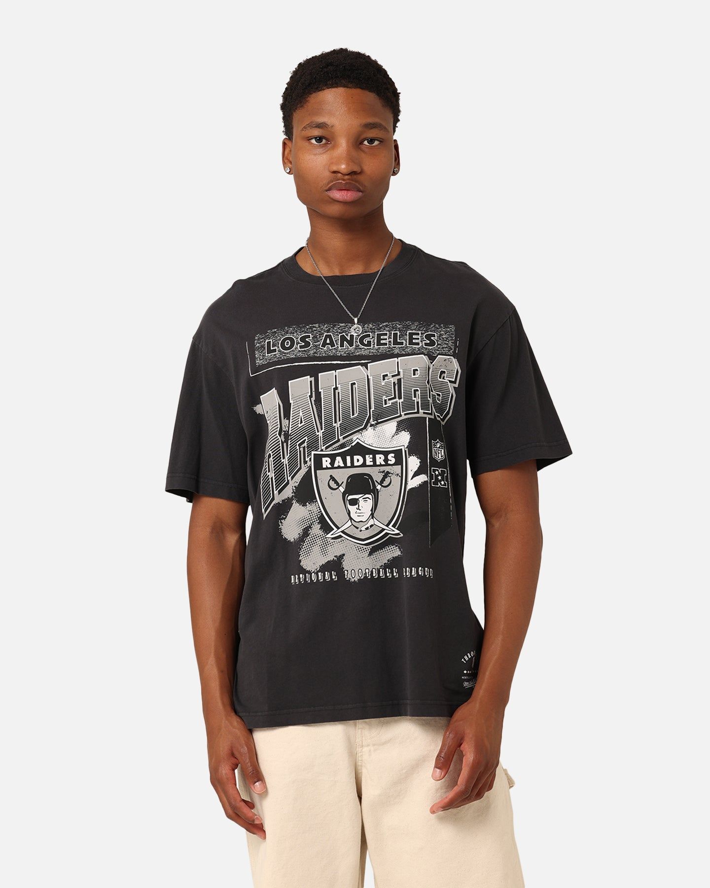 Mitchell & Ness Los Angeles Raiders Brush Off 2.0 T-Shirt Faded Black sold by Culture Kings