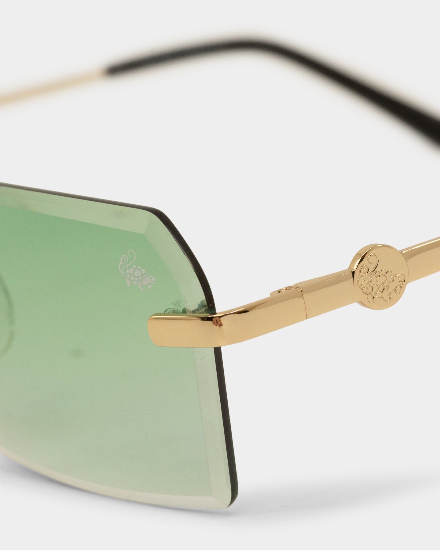 Belvoir & Co Kennedy Sunglasses Green/Gold sold by Culture Kings product image thumbnail 4