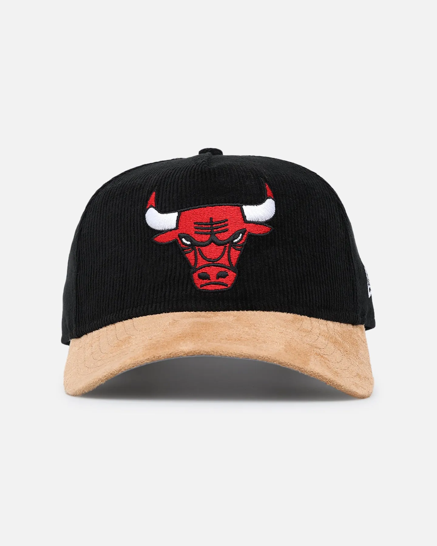 New Era Chicago Bulls 'Corduroy Suede' Pre-Curved Golfer Snapback Washed Black sold by Culture Kings