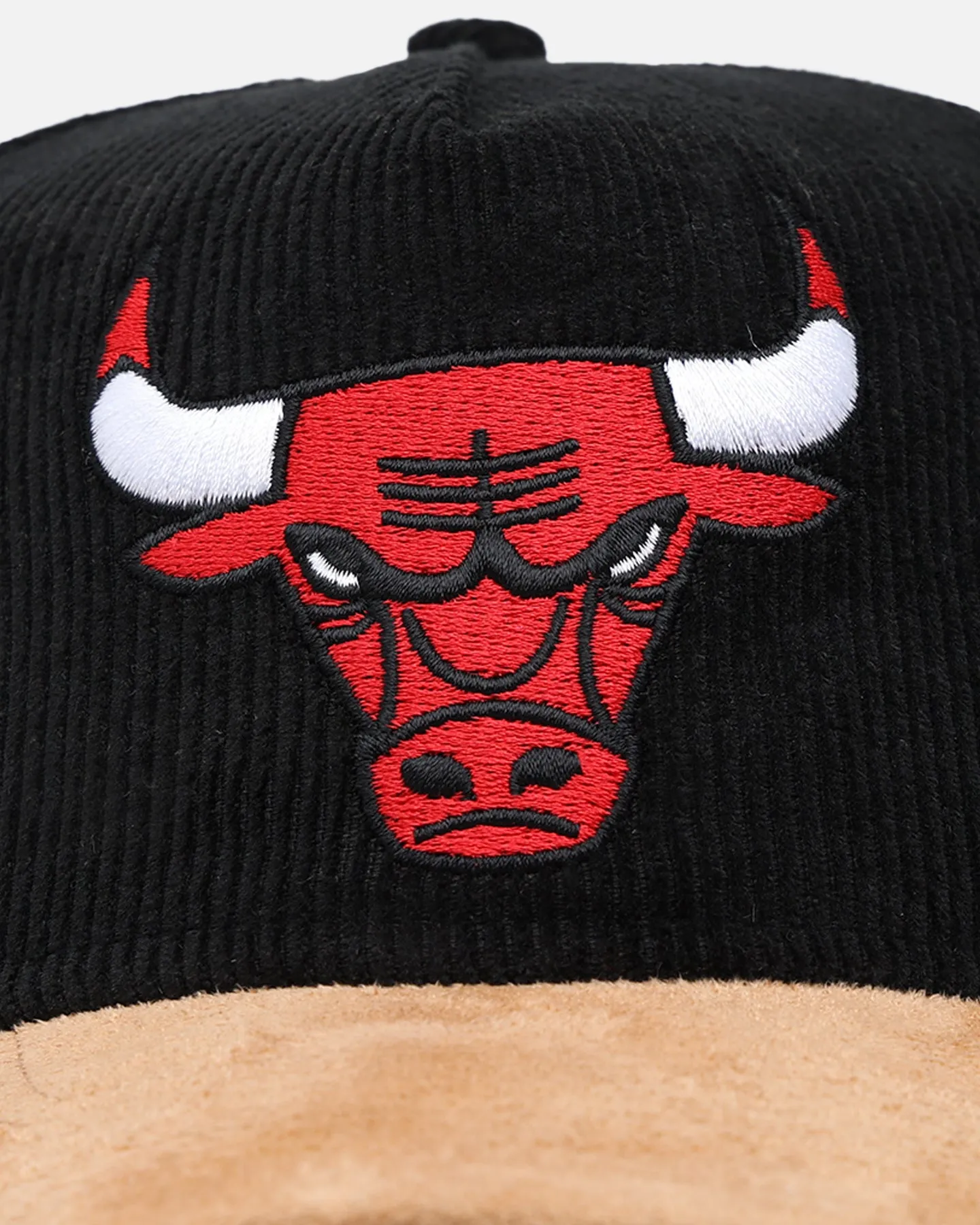 New Era Chicago Bulls 'Corduroy Suede' Pre-Curved Golfer Snapback Washed Black sold by Culture Kings product image thumbnail 5