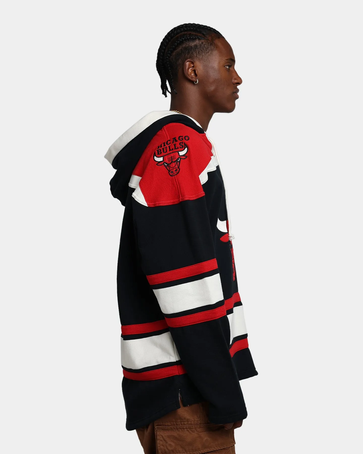 47 Brand Chicago Bulls Superior Lacer Hoodie Jet Black/Red sold by Culture Kings product image thumbnail 4