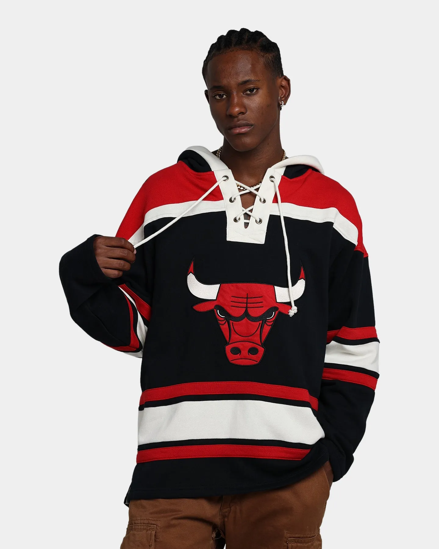 47 Brand Chicago Bulls Superior Lacer Hoodie Jet Black/Red sold by Culture Kings
