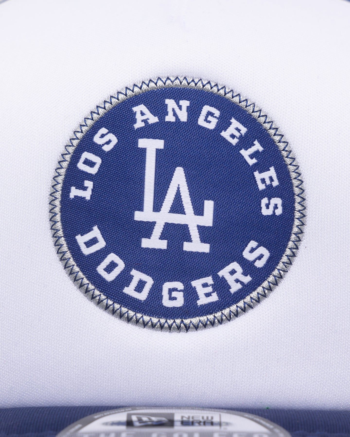 New Era Los Angeles Dodgers 'Retro Badge' Golfer Trucker Snapback White/Dark Royal sold by Culture Kings product image thumbnail 5