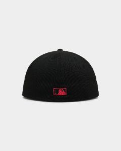 New Era New York Yankees 'Rose Nights' 59FIFTY Fitted Black sold by Culture Kings