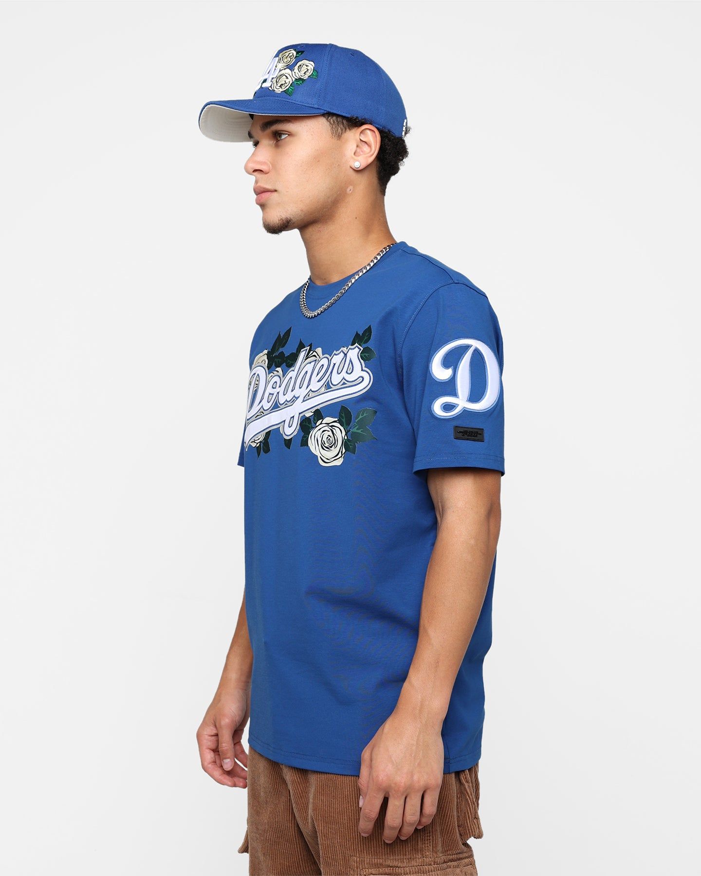 Pro Standard Los Angeles Dodgers Roses T-Shirt Dark Blue sold by Culture Kings product image thumbnail 6