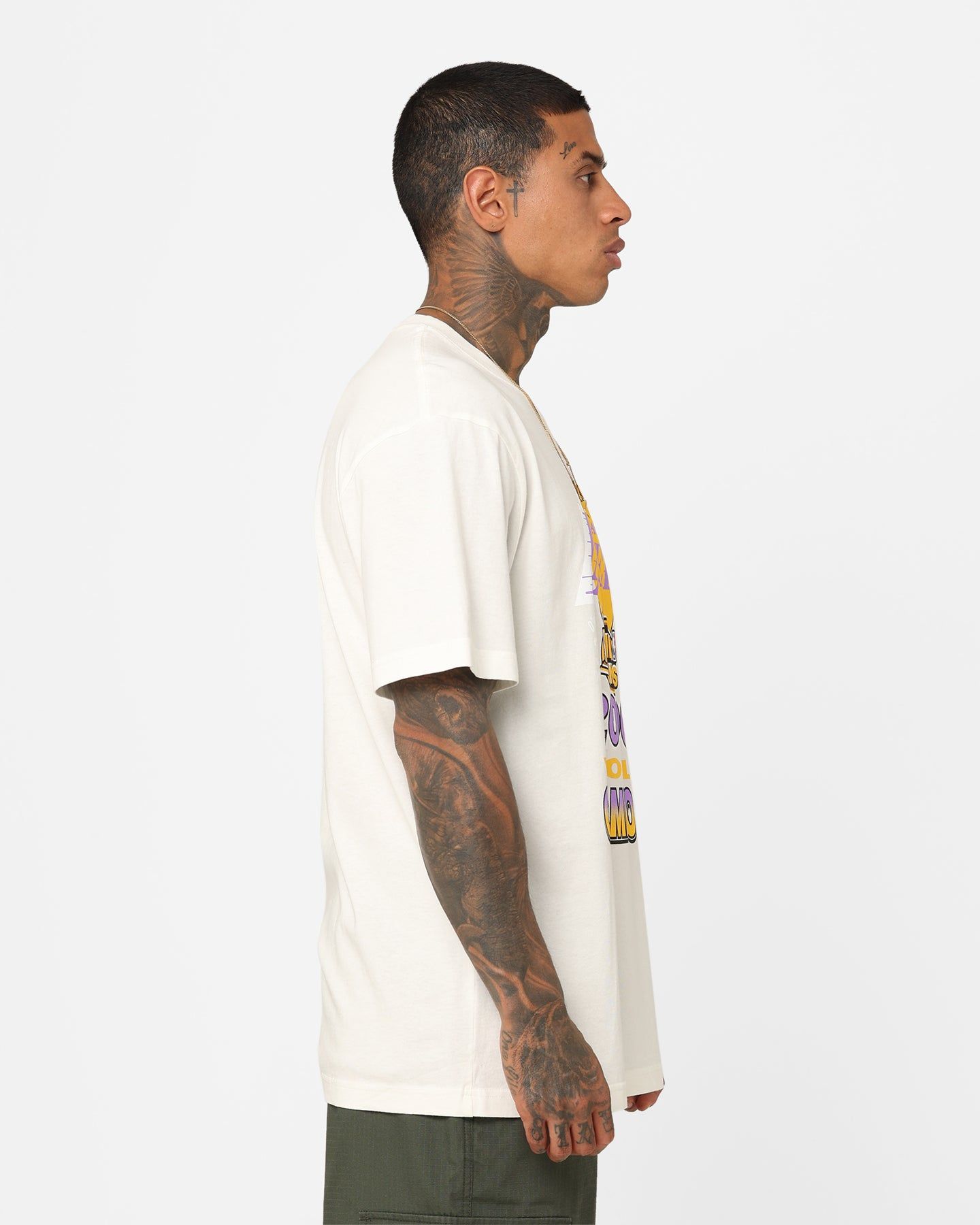 Mitchell & Ness Los Angeles Lakers 2000 World Champions T-Shirt Vintage White sold by Culture Kings product image thumbnail 5