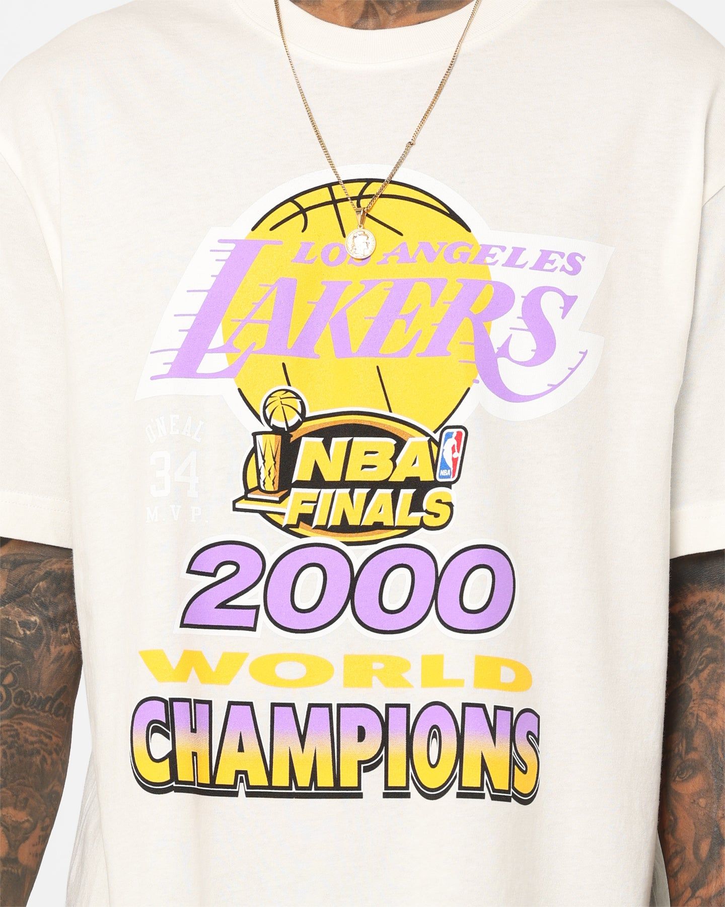 Mitchell & Ness Los Angeles Lakers 2000 World Champions T-Shirt Vintage White sold by Culture Kings product image thumbnail 3