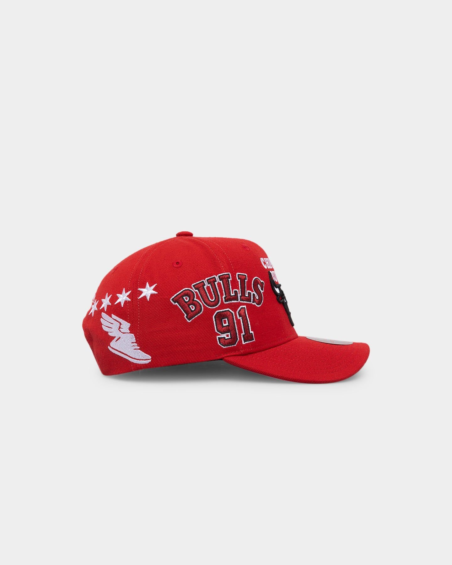 Mitchell & Ness Chicago Bulls 'Highway' Pro Crown Snapback Red sold by Culture Kings product image thumbnail 3