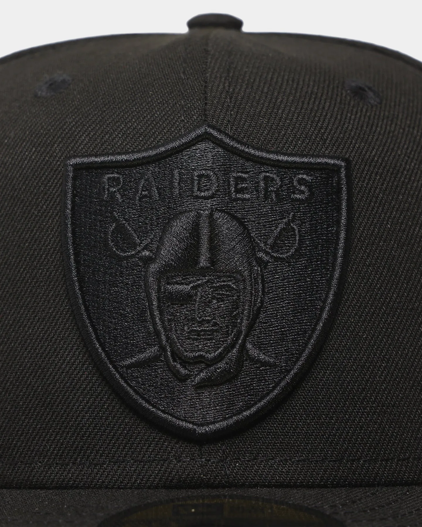New Era Las Vegas Raiders 'Black On Black' 59FIFTY Fitted Black/Black sold by Culture Kings product image thumbnail 5