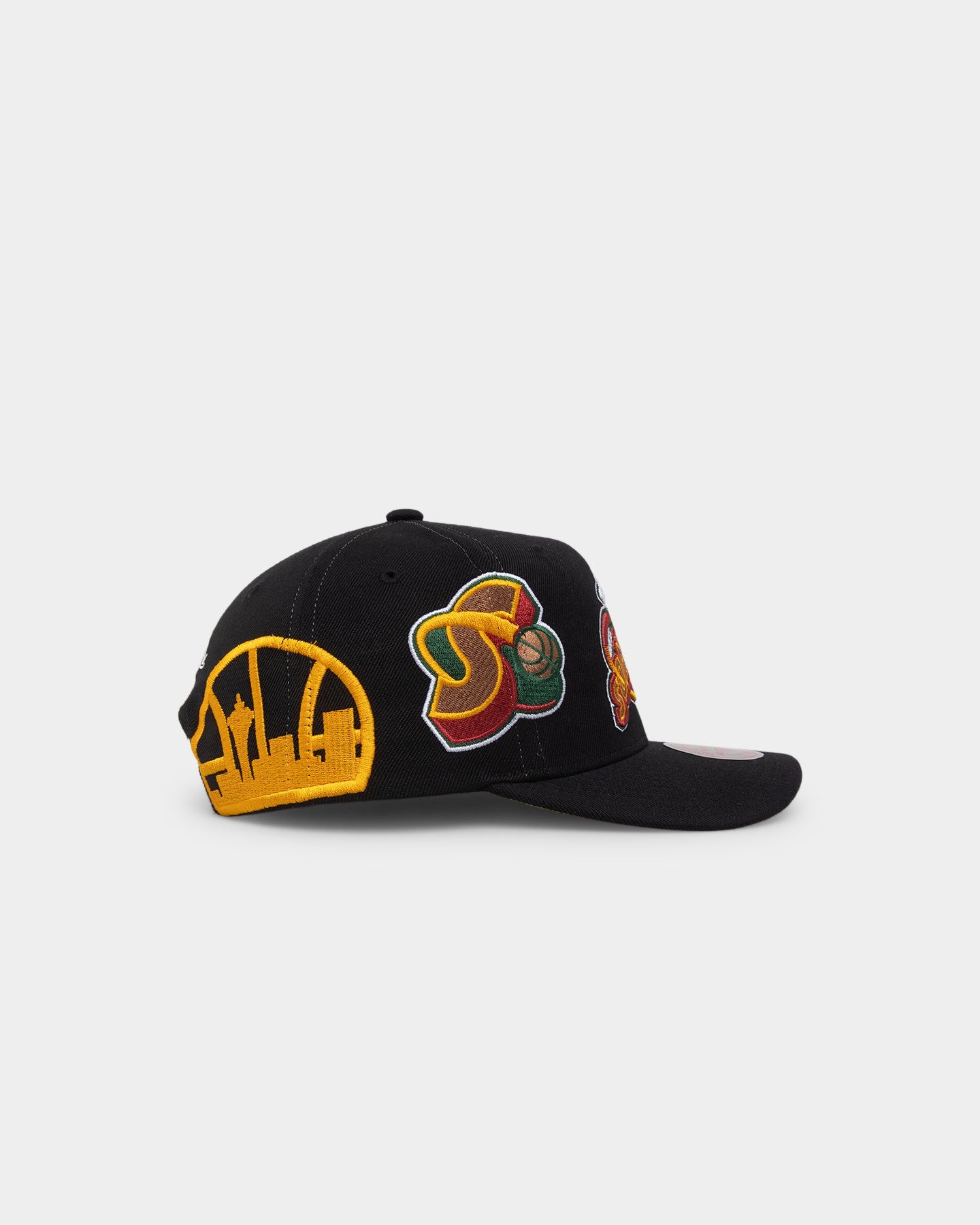 Mitchell & Ness Seattle Supersonics 'Highway' Pro Crown Snapback Black sold by Culture Kings product image thumbnail 3