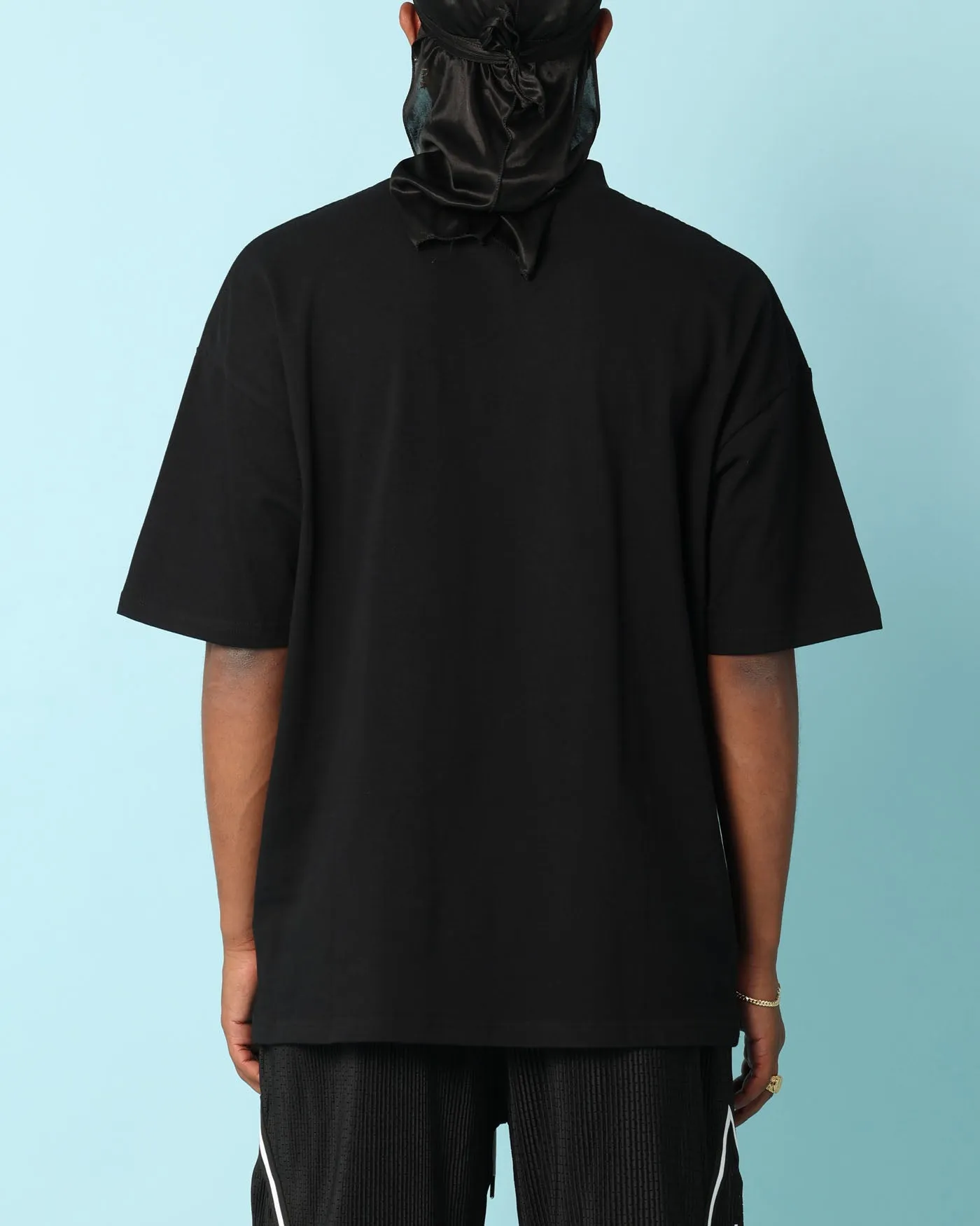 Carré Hooper Oversized T-Shirt Black sold by Culture Kings product image thumbnail 3