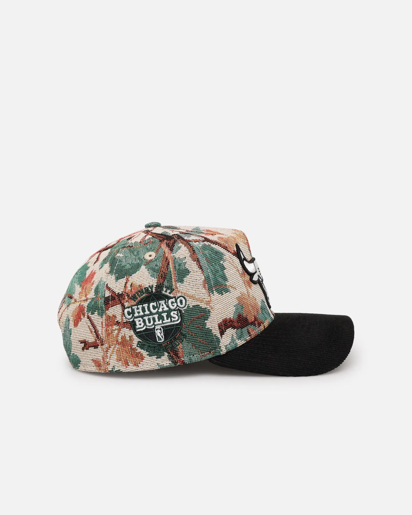 New Era Chicago Bulls 'Maple Majesty' 9FORTY A-Frame Snapback Realtree Tapestrey sold by Culture Kings product image thumbnail 4
