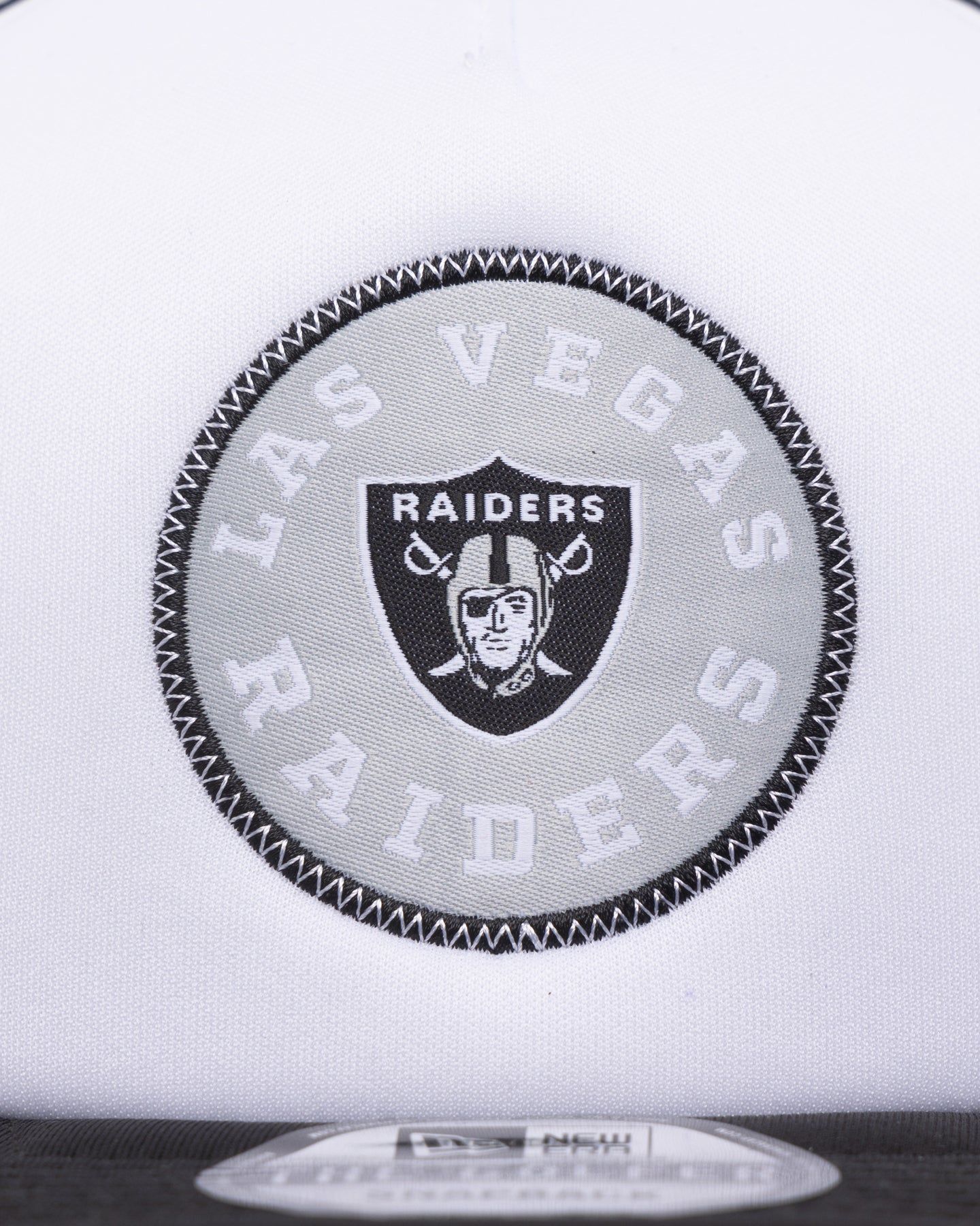 New Era Las Vegas Raiders Golfer Trucker Snapback White/Black sold by Culture Kings product image thumbnail 5