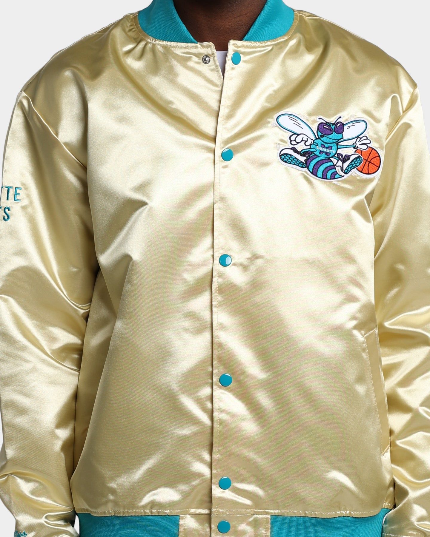 Mitchell & Ness Charlotte Hornets Fashion Lightweight Satin Jacket Light Gold sold by Culture Kings product image thumbnail 3