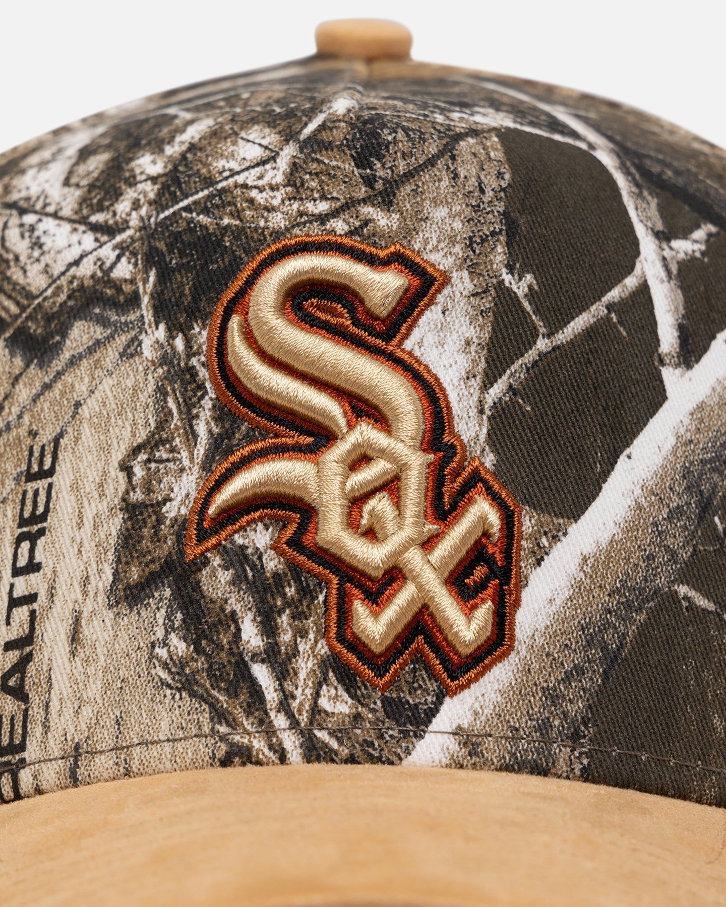 New Era Chicago White Sox 'Real Tree Tan Suede' 9FORTY A-Frame Snapback Real Tree sold by Culture Kings product image thumbnail 5