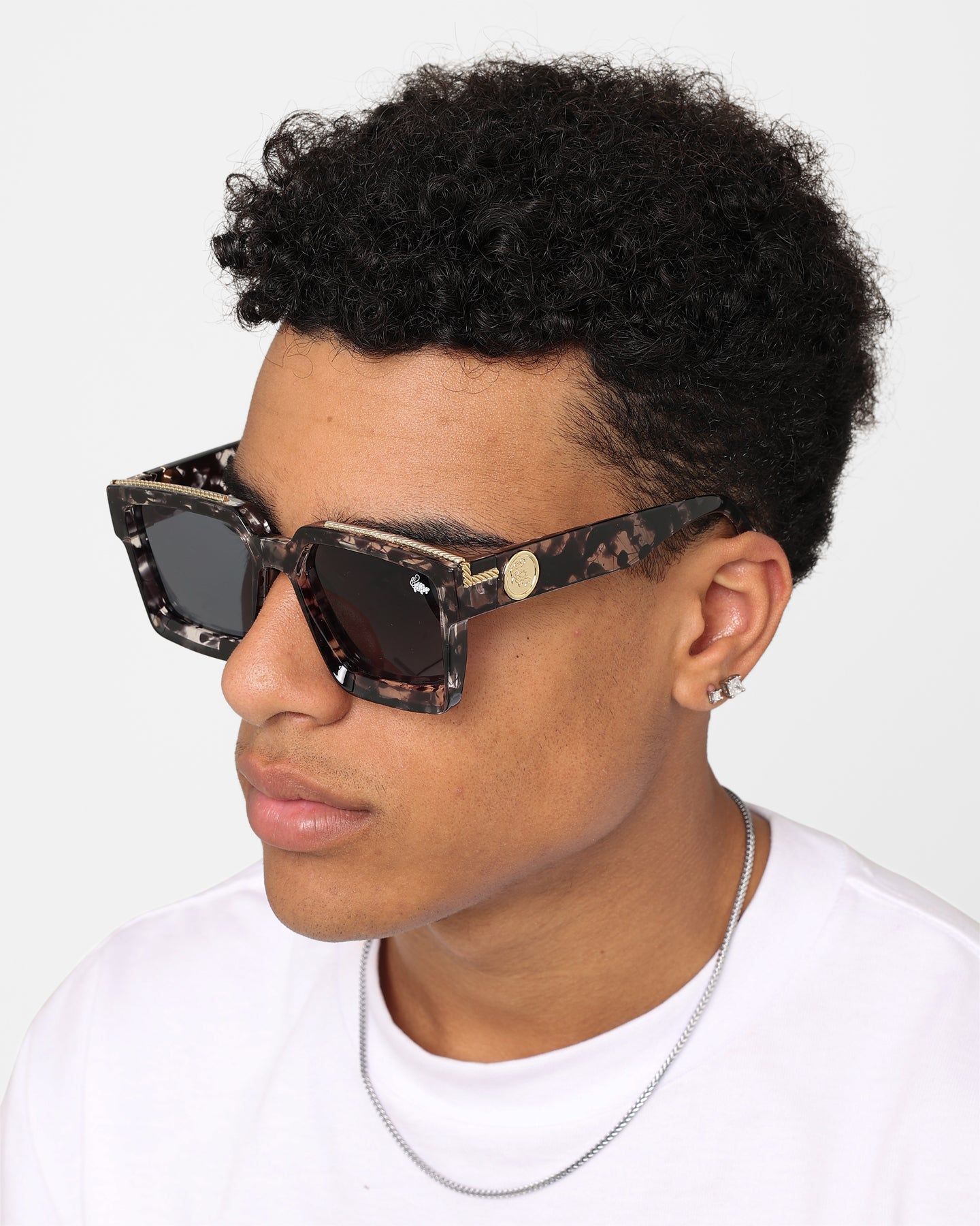 Belvoir & Co Hendrix Billion Sunglasses Marble Black sold by Culture Kings product image thumbnail 3